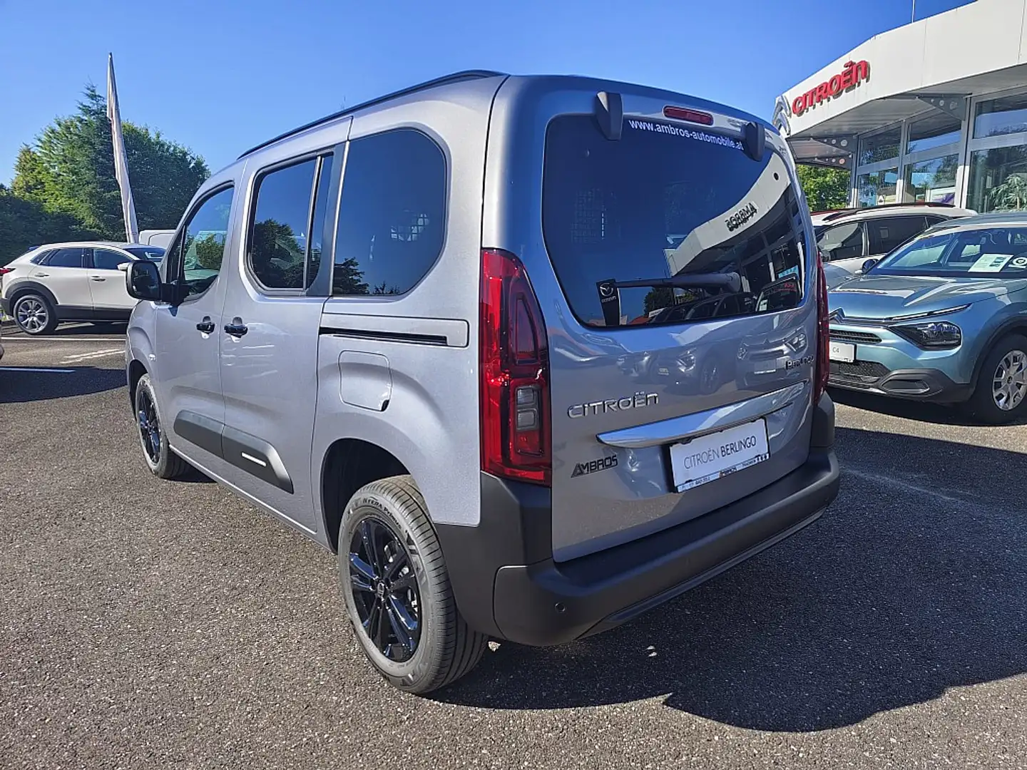 Citroen Berlingo BlueHDi 130 S&S M PLUS Automatik RUNOUT-AKTION Grau - 2