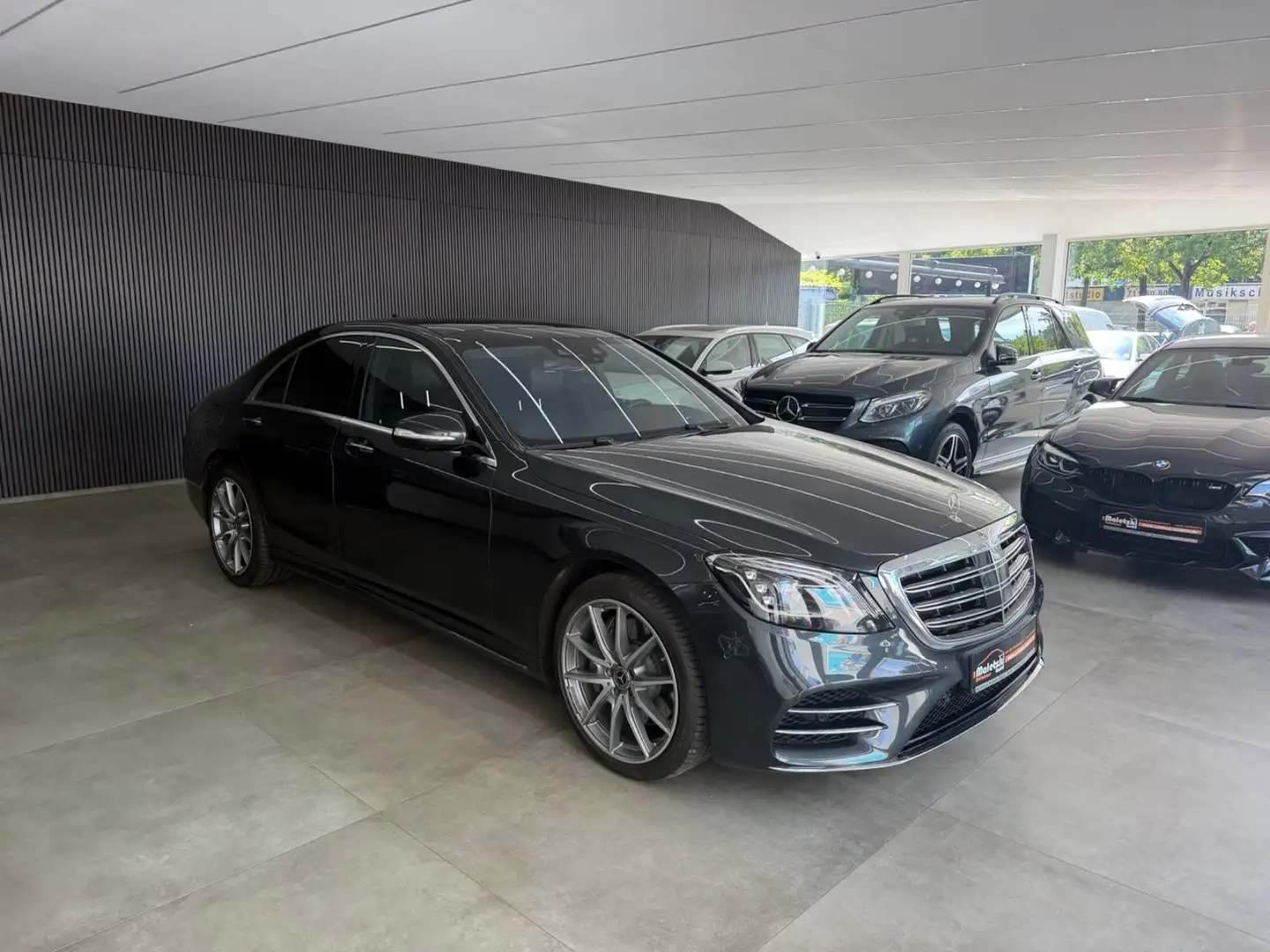 MERCEDES-BENZ Clasa S