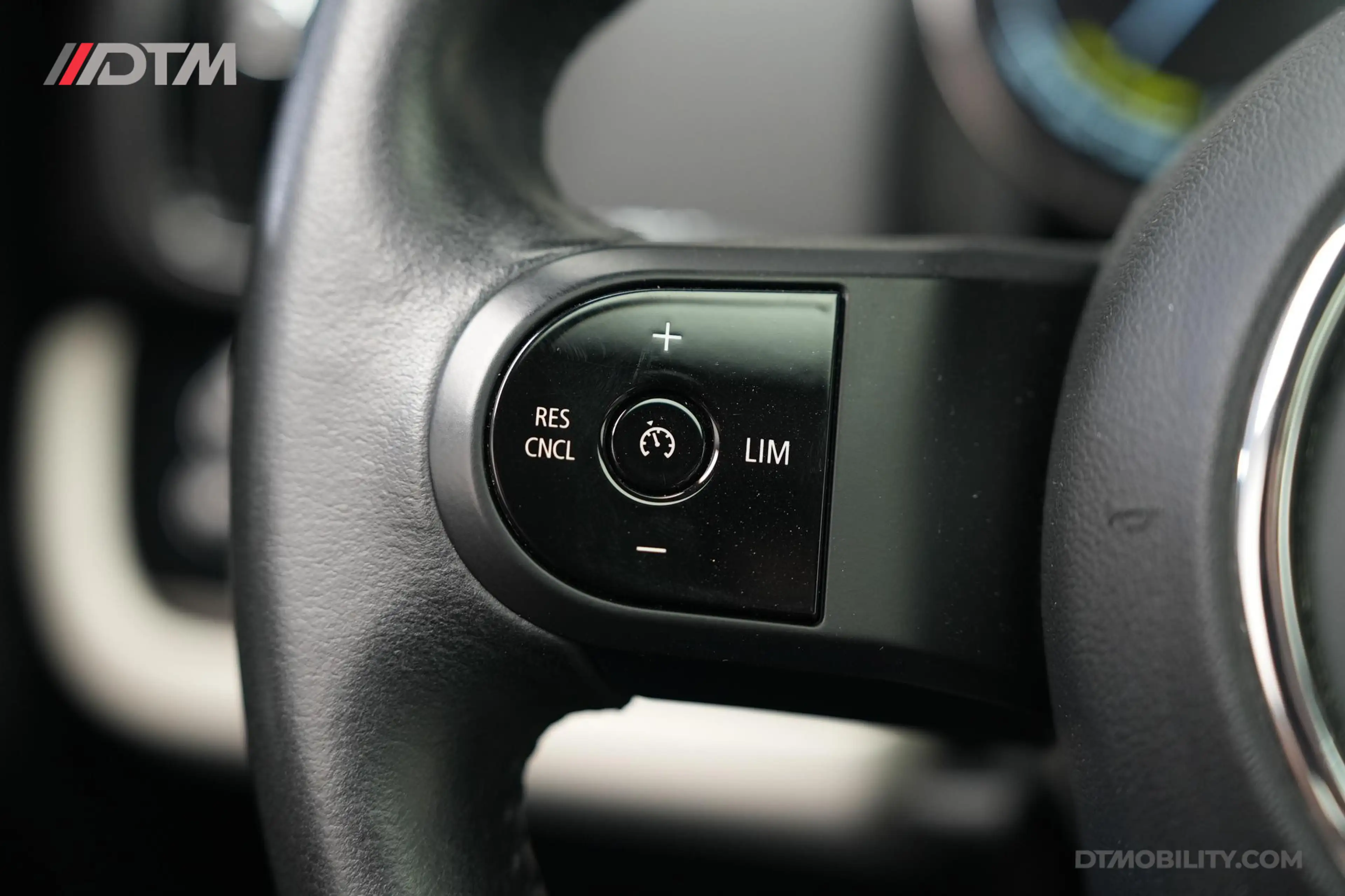 MINI Cooper SE Countryman 1.5 ALL4 | Panorama | Chester | Camera — photo 24