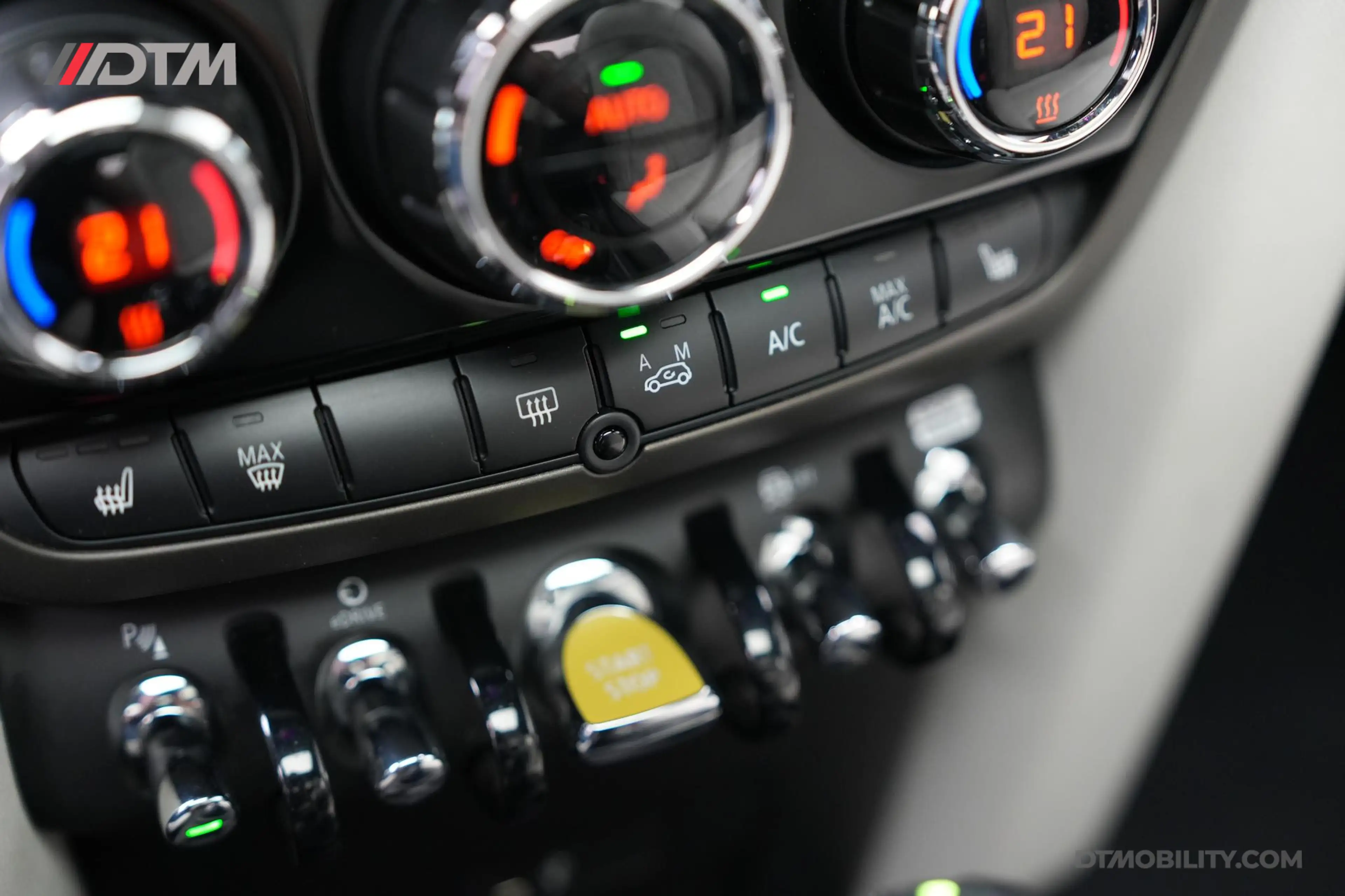 MINI Cooper SE Countryman 1.5 ALL4 | Panorama | Chester | Camera — photo 31