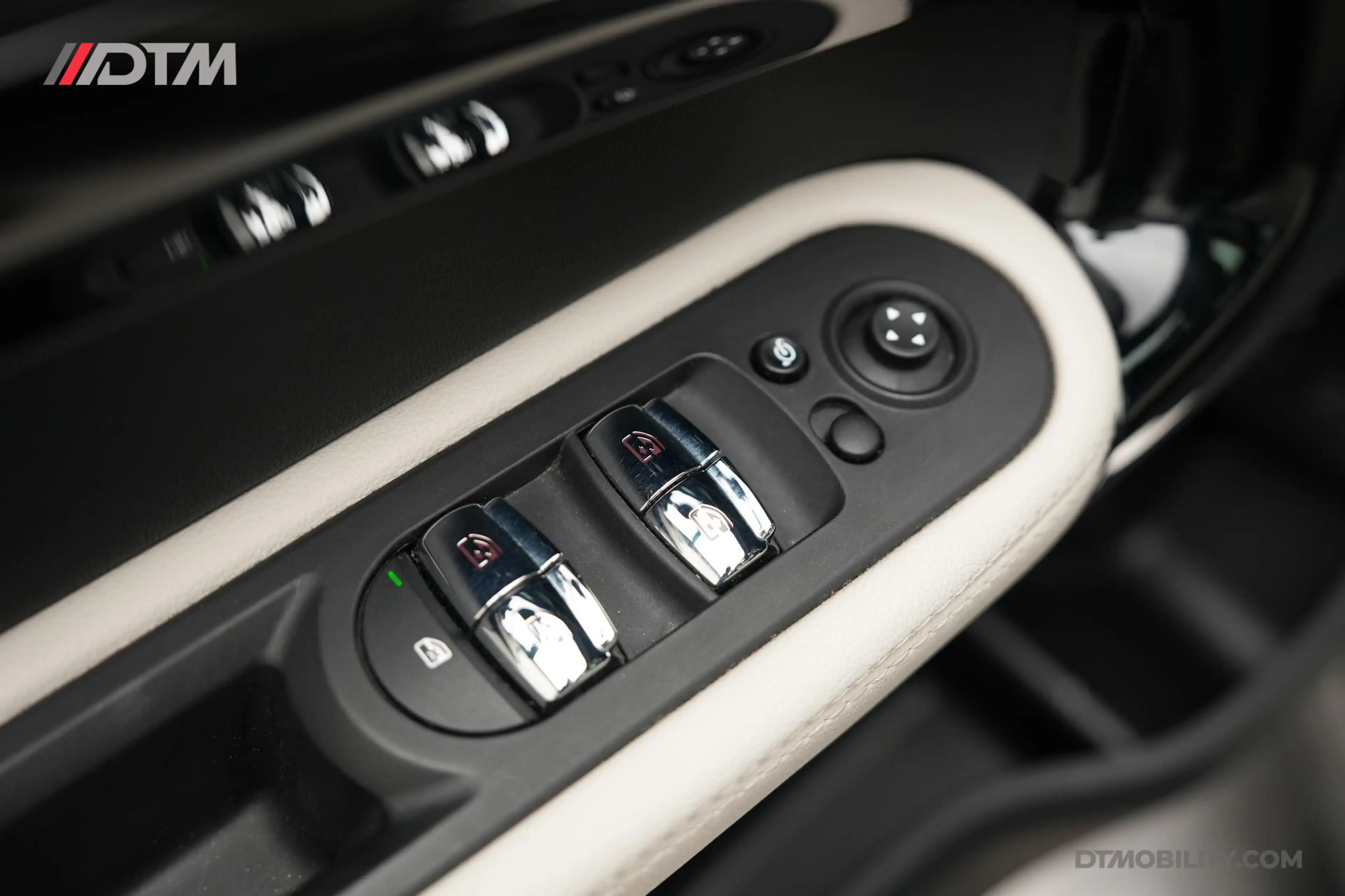 MINI Cooper SE Countryman 1.5 ALL4 | Panorama | Chester | Camera — photo 12