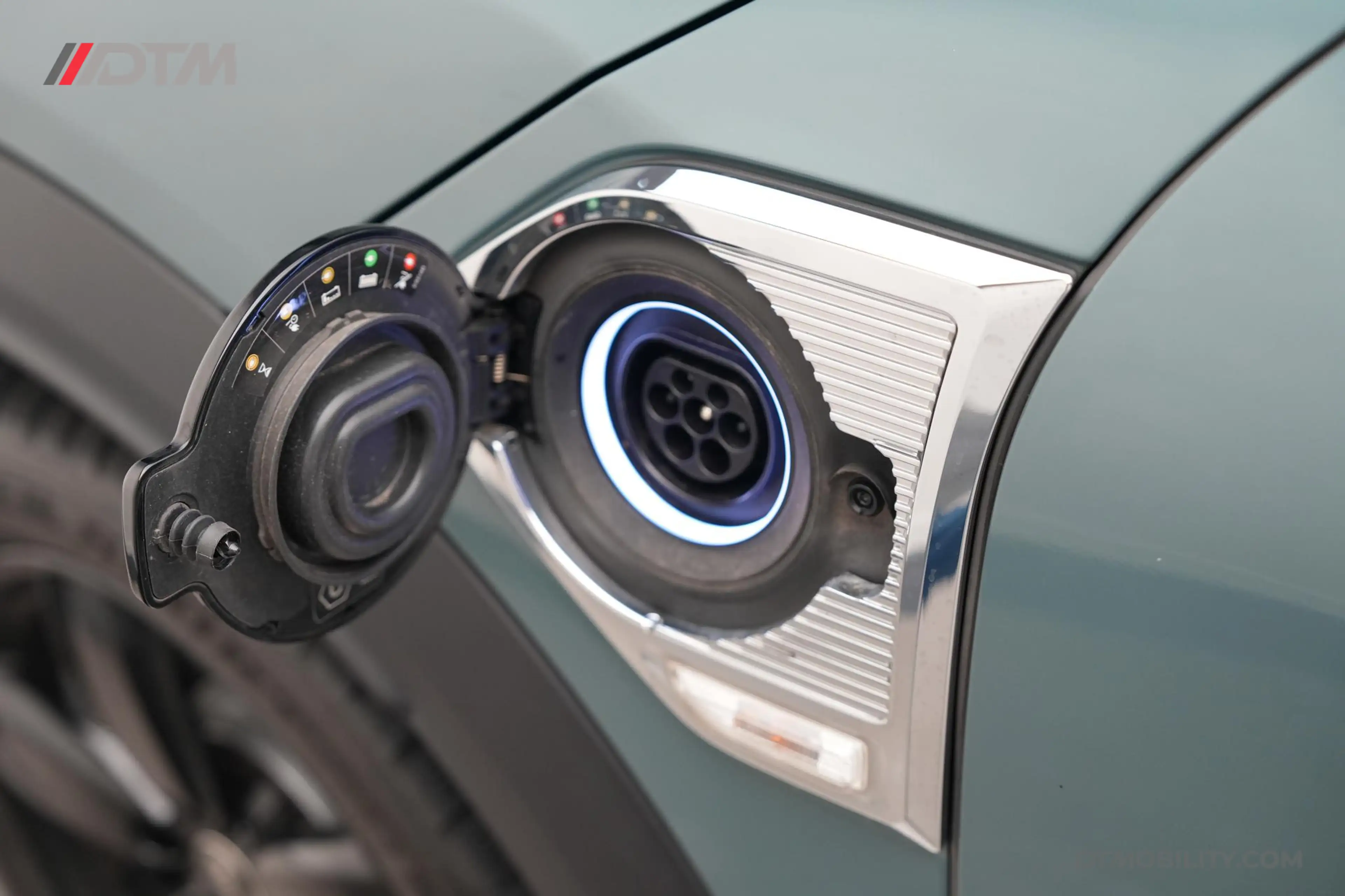 MINI Cooper SE Countryman 1.5 ALL4 | Panorama | Chester | Camera — photo 35