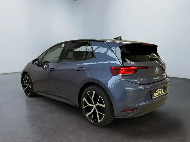 Volkswagen Id.3 view 4