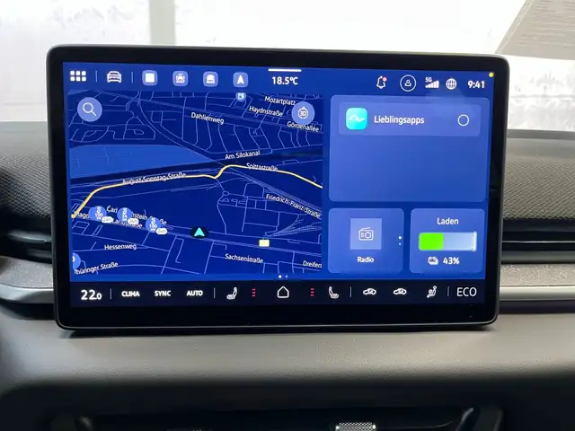 Volkswagen Id.3 view 13