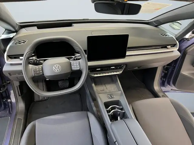 Volkswagen Id.3 view 8