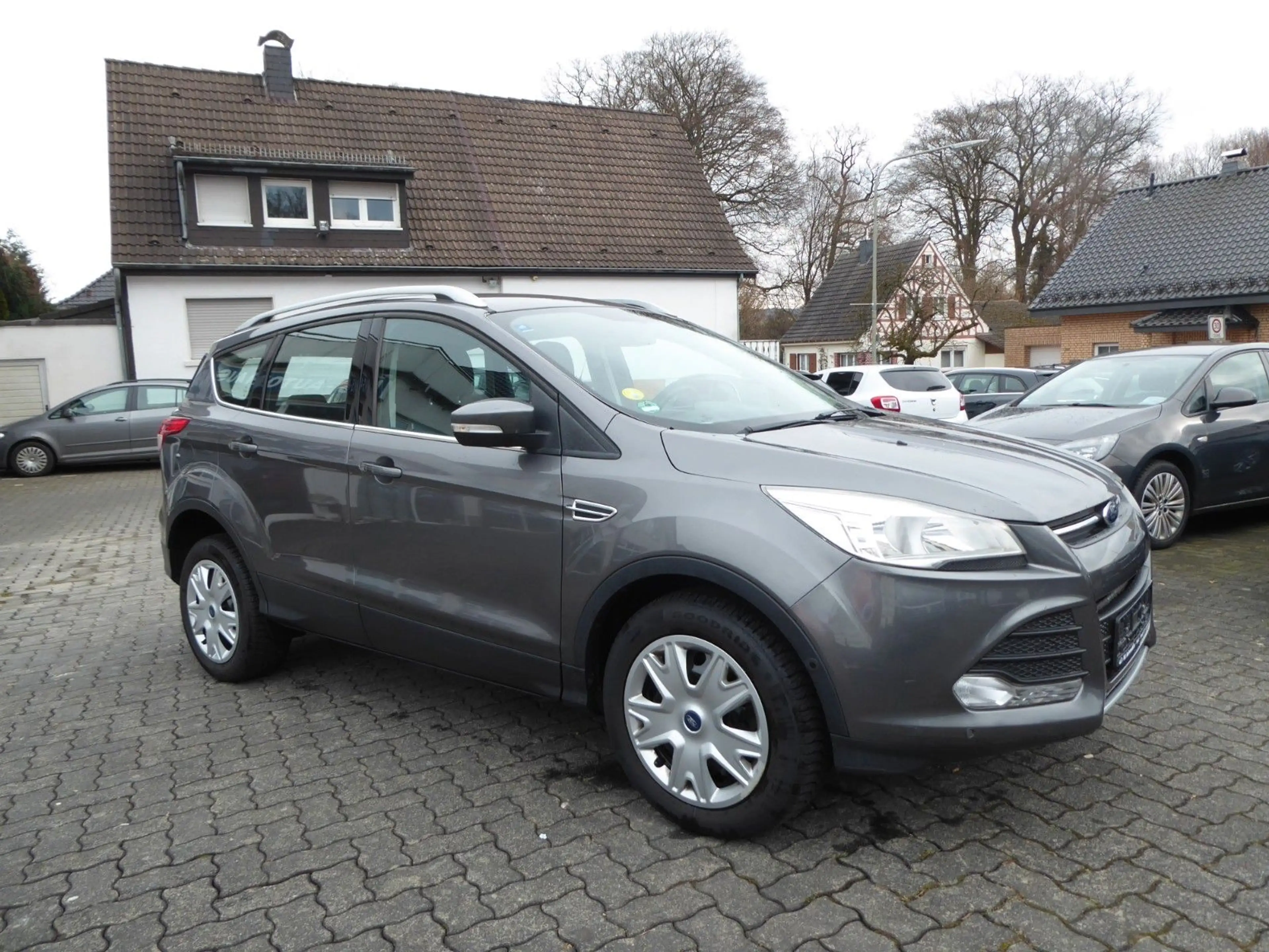 Ford Kuga Trend — photo 7