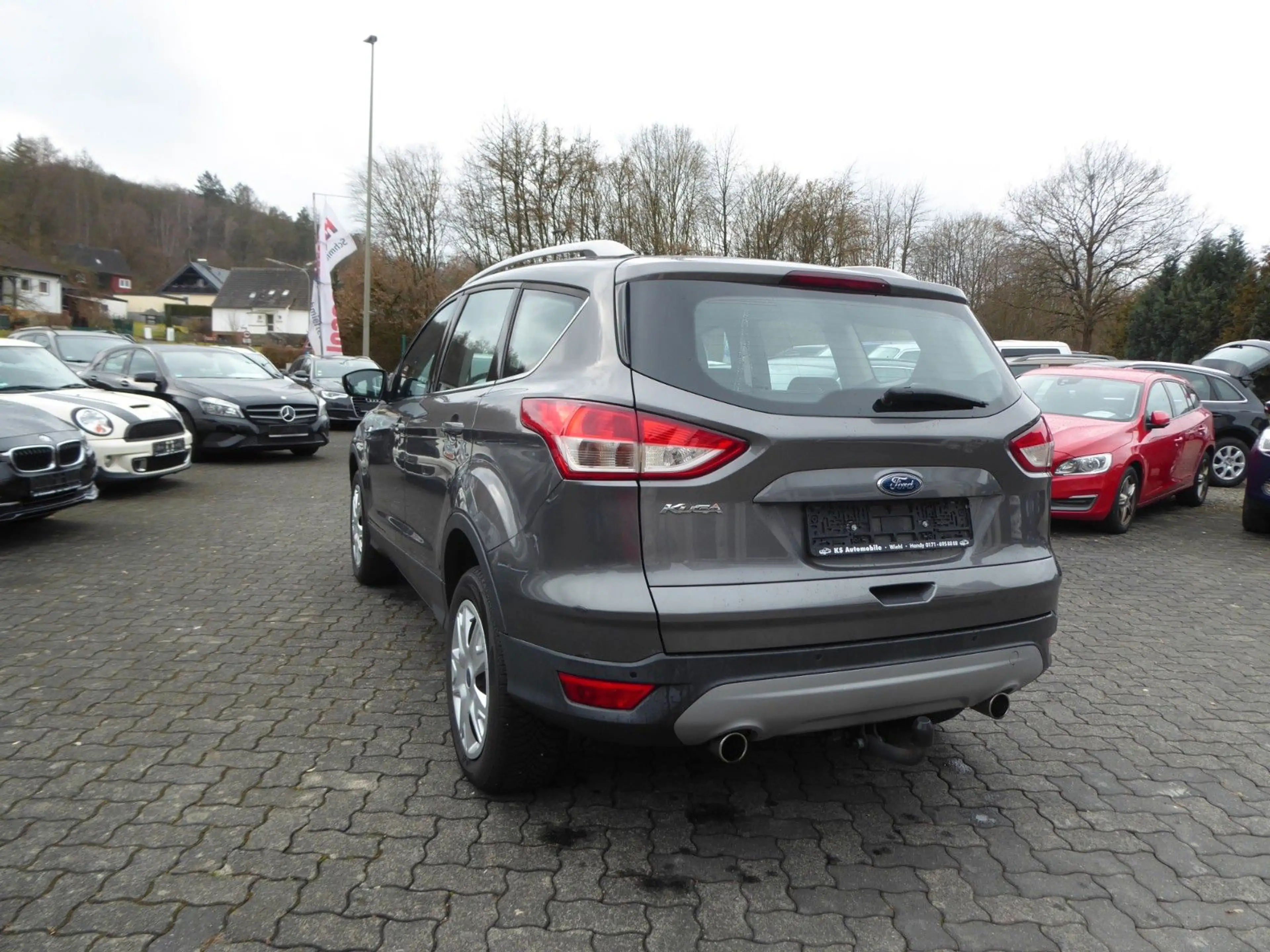 Ford Kuga Trend — photo 12