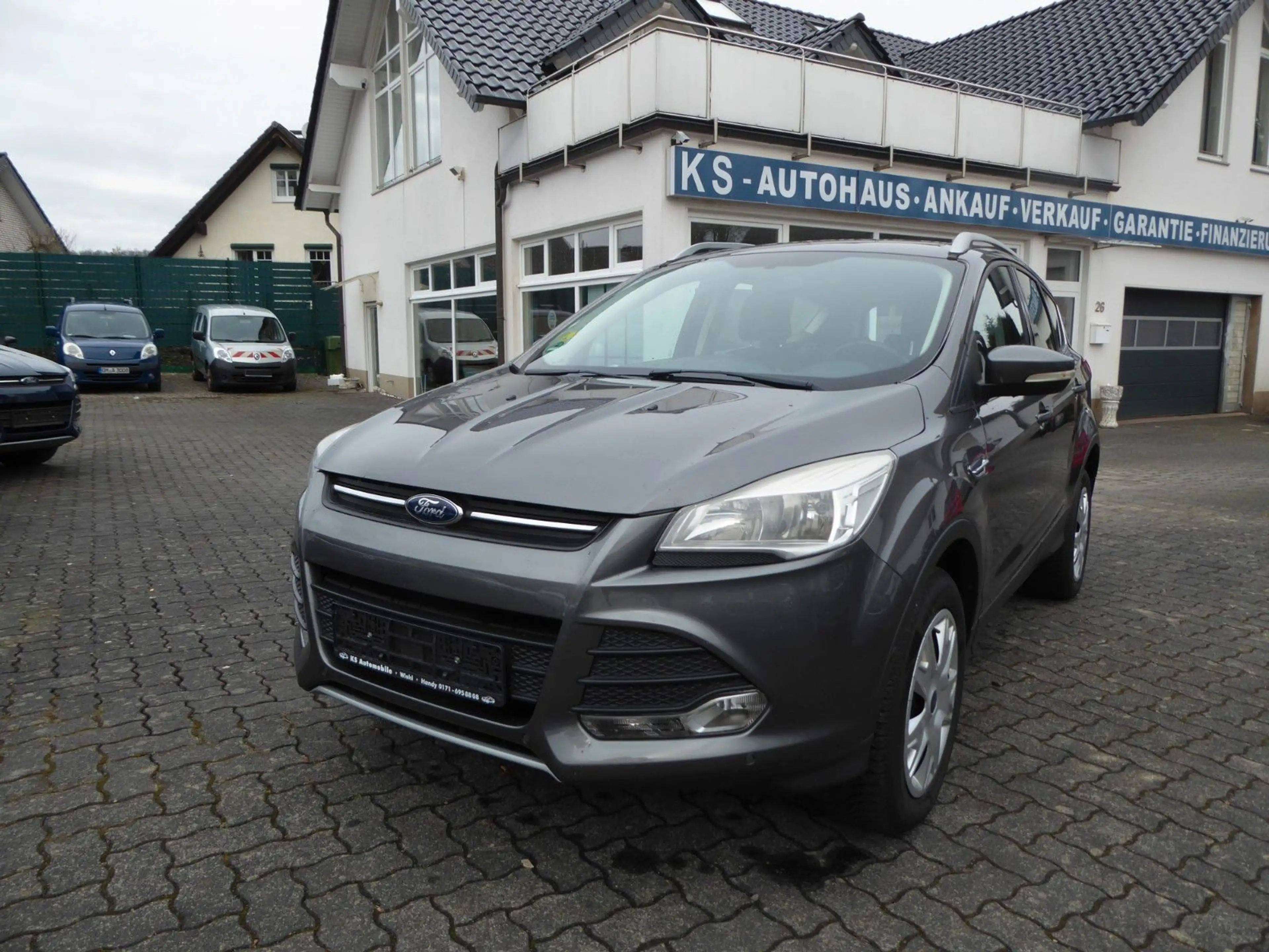 Ford Kuga Trend — photo 9