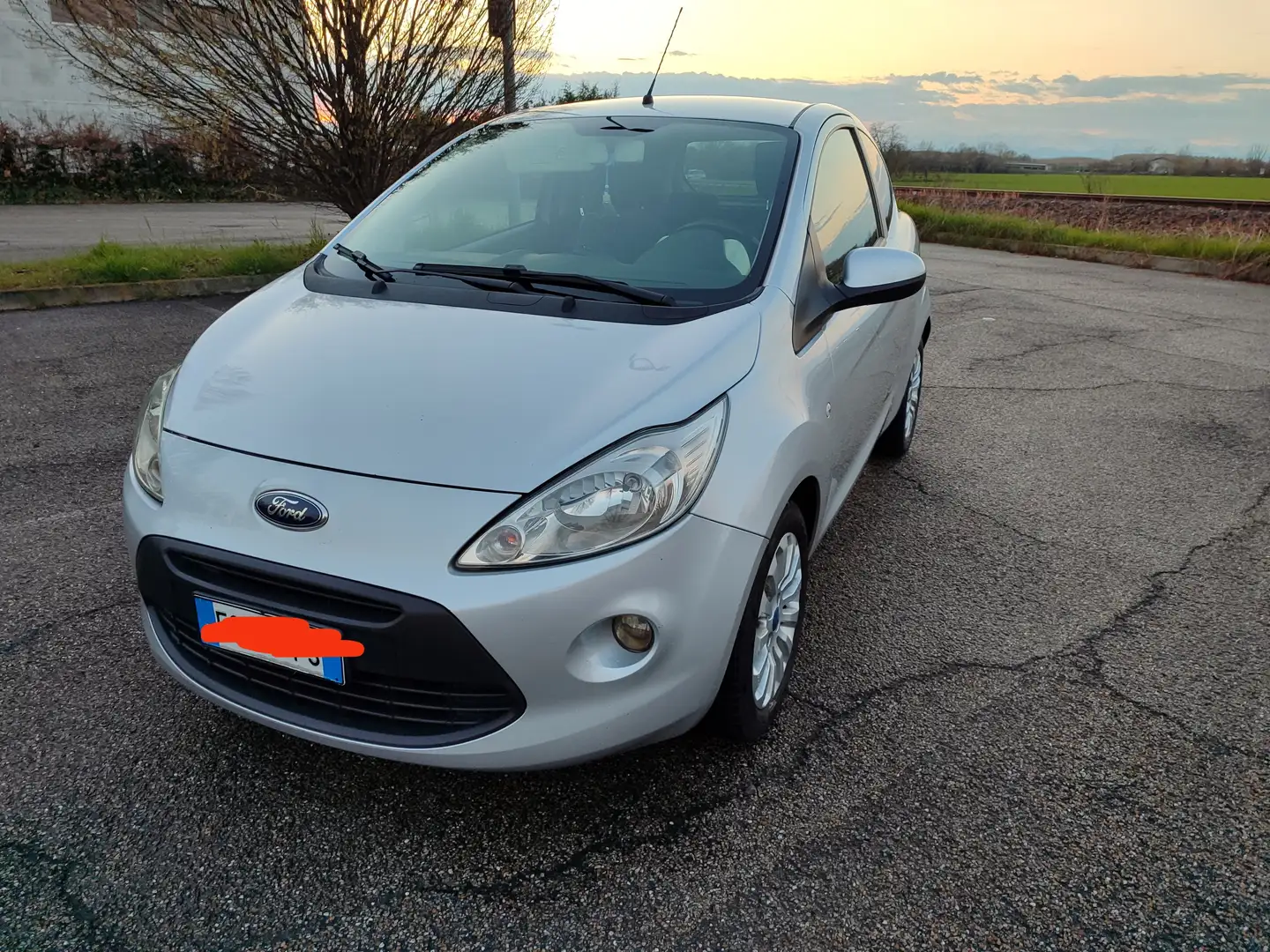 Ford Ka/Ka+ Ka II 3p 2009 Ka 1.3 tdci + c/esp,tcs 75cv E5 Argento - 1