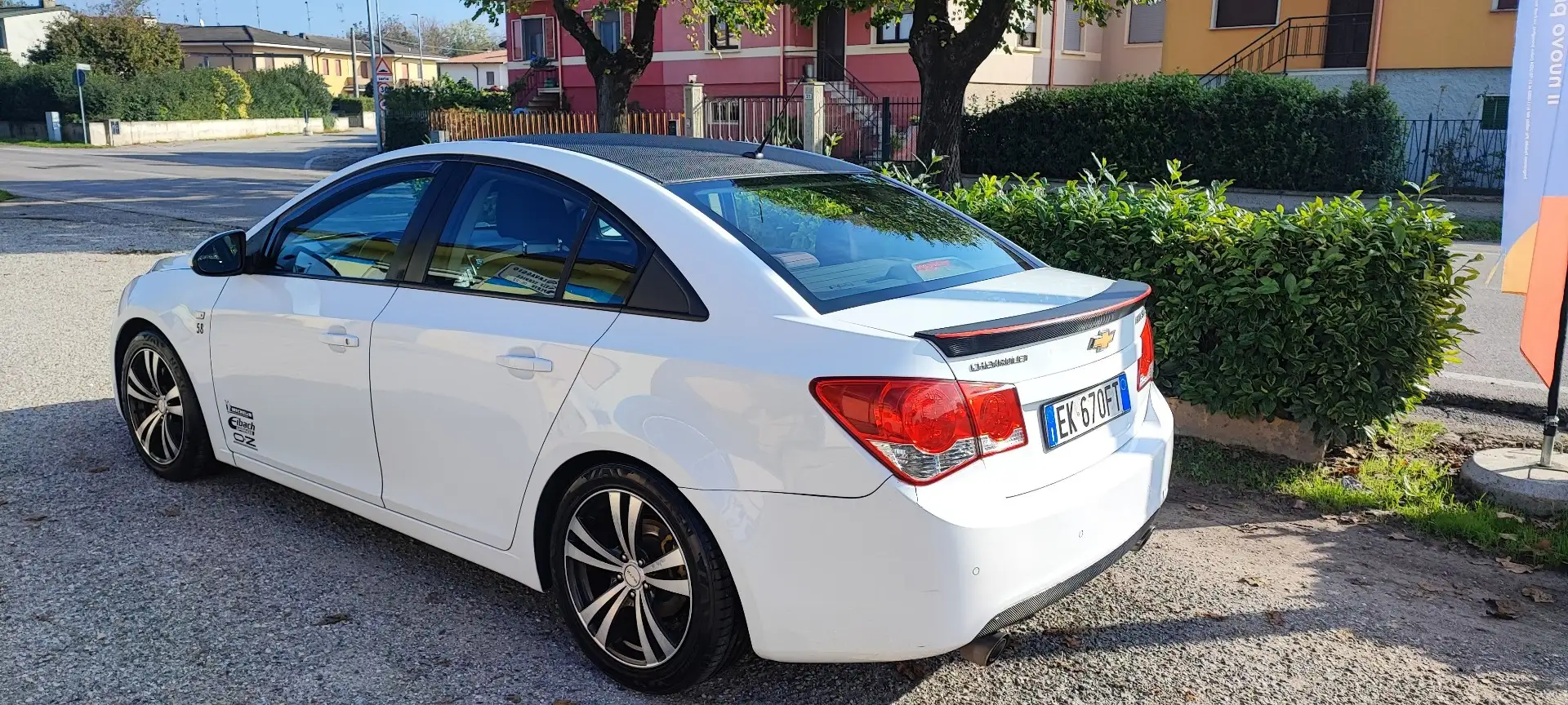 Chevrolet Cruze Hatchback 1.8 LT Gpl 141cv - 2
