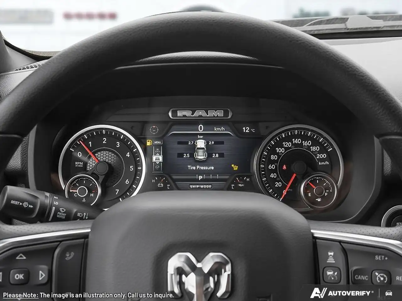 RAM 1500 снимка RAM 1500