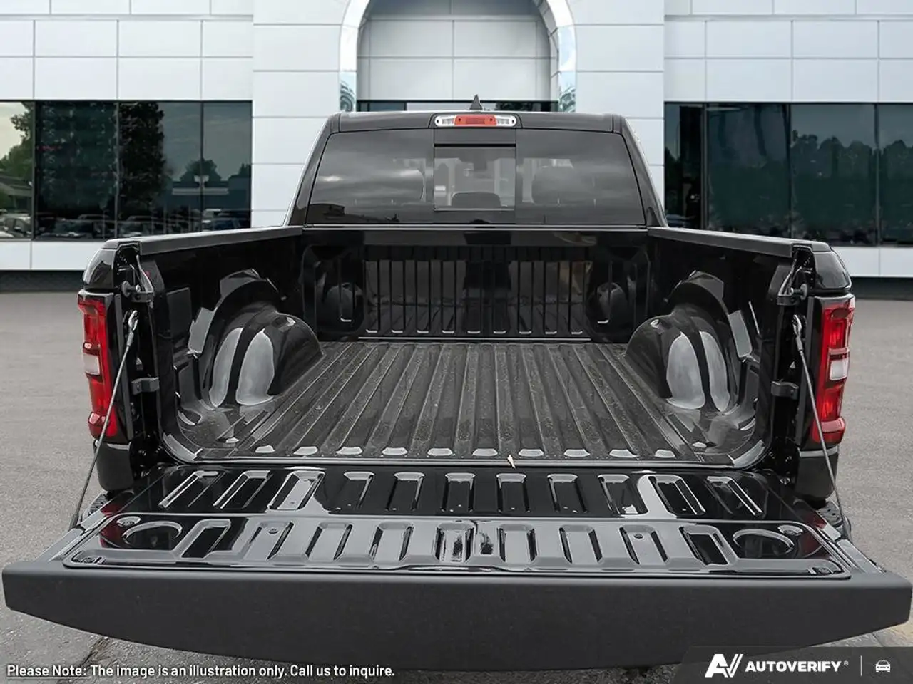 RAM 1500 снимка RAM 1500
