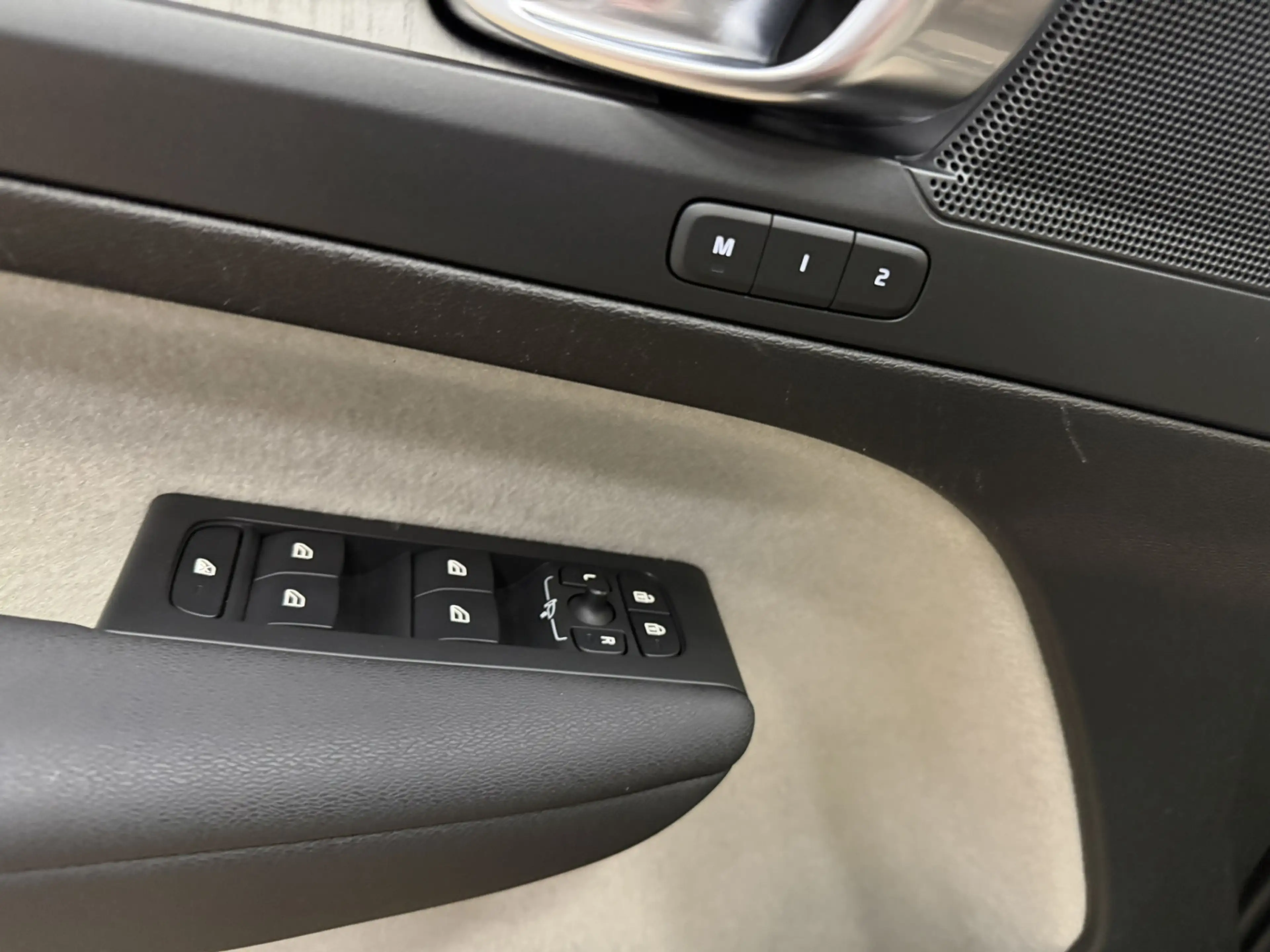 Volvo XC40 1.5 T5 Twin Engine Inscription Airco ECC | Panoram — photo 13