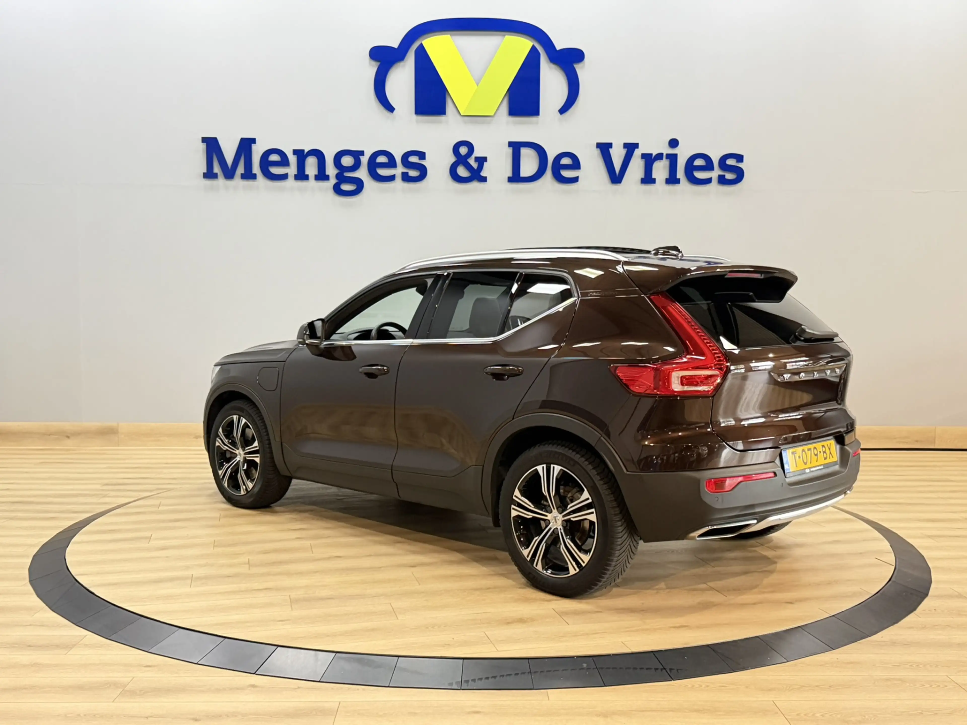 Volvo XC40 1.5 T5 Twin Engine Inscription Airco ECC | Panoram — photo 5