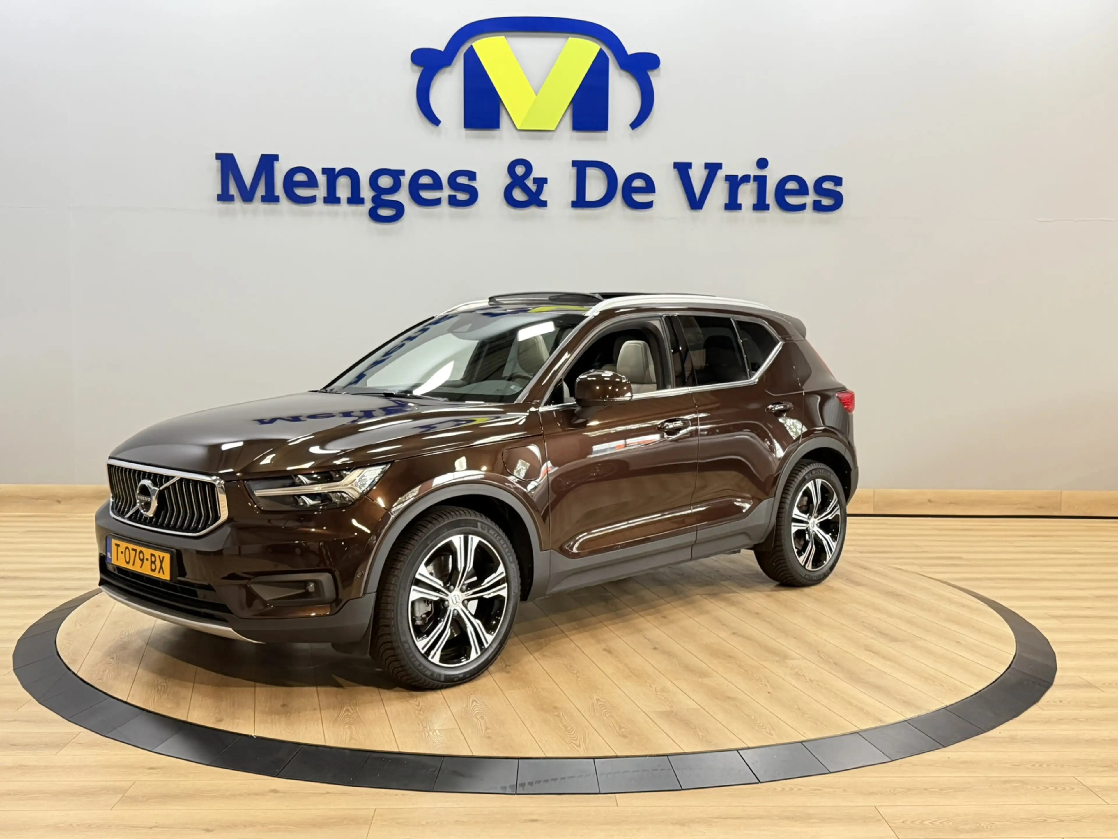 Volvo XC40 1.5 T5 Twin Engine Inscription Airco ECC | Panoram — photo 7