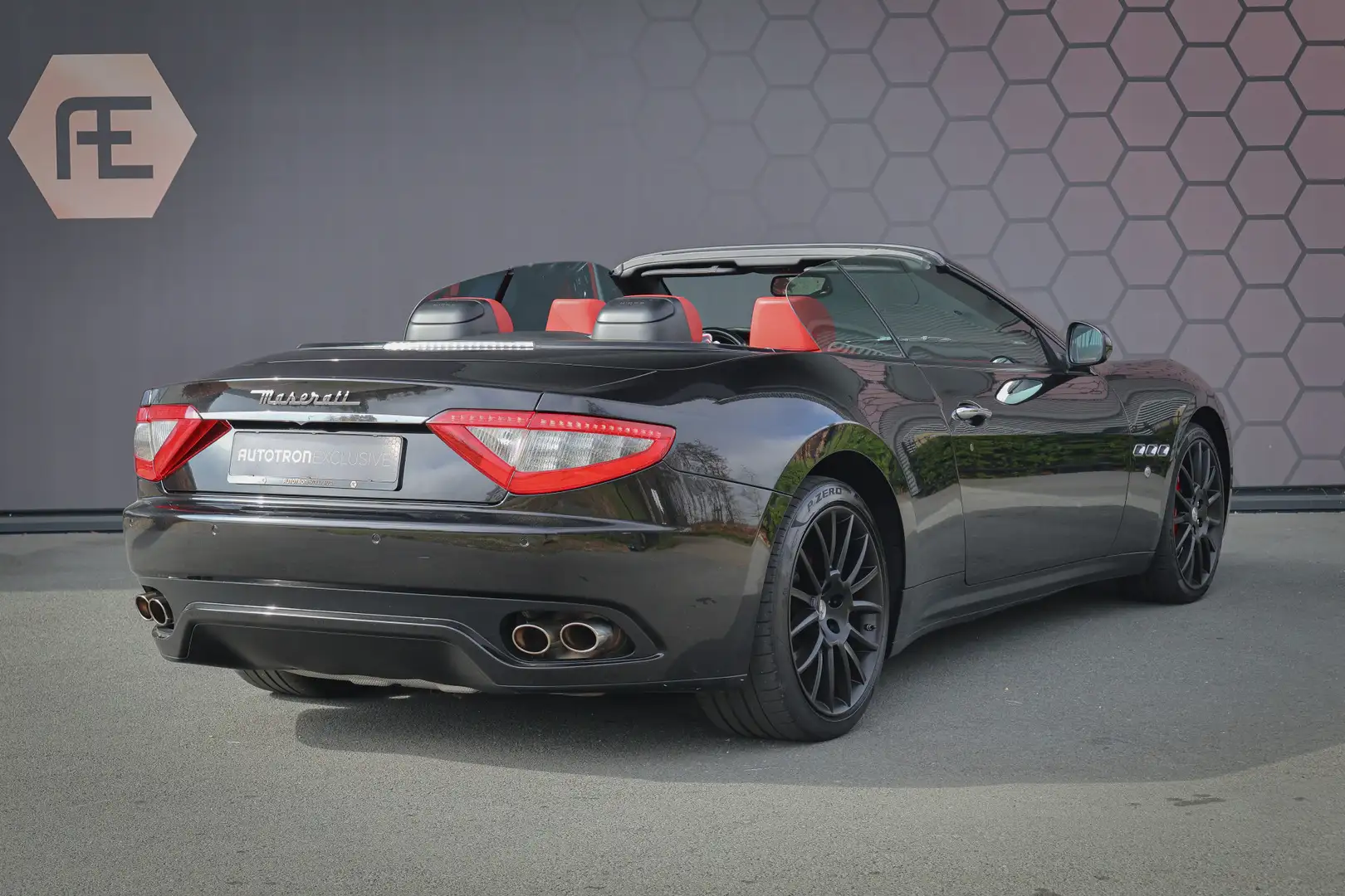 Maserati GranCabrio 4.7 V8 | STOELVERWARMING | CAPRISTO KLEPPENSYSTEEM Negro - 2