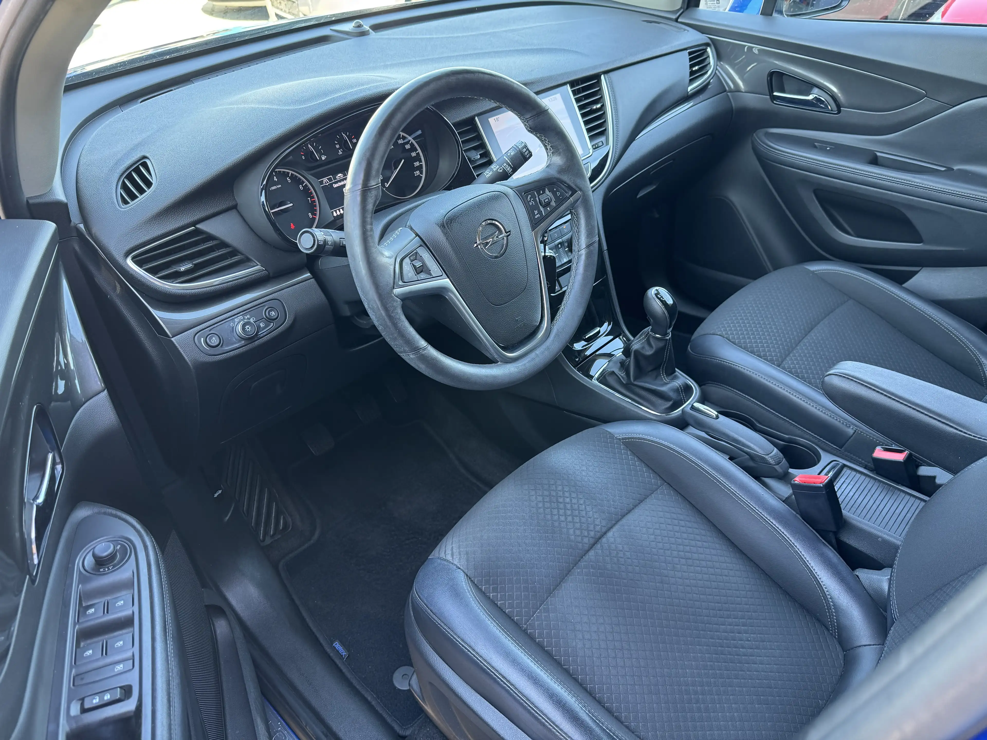 Opel Mokka X Innovation 1,4 103 kW / Navi / Rü-Kamera / LED — photo 6