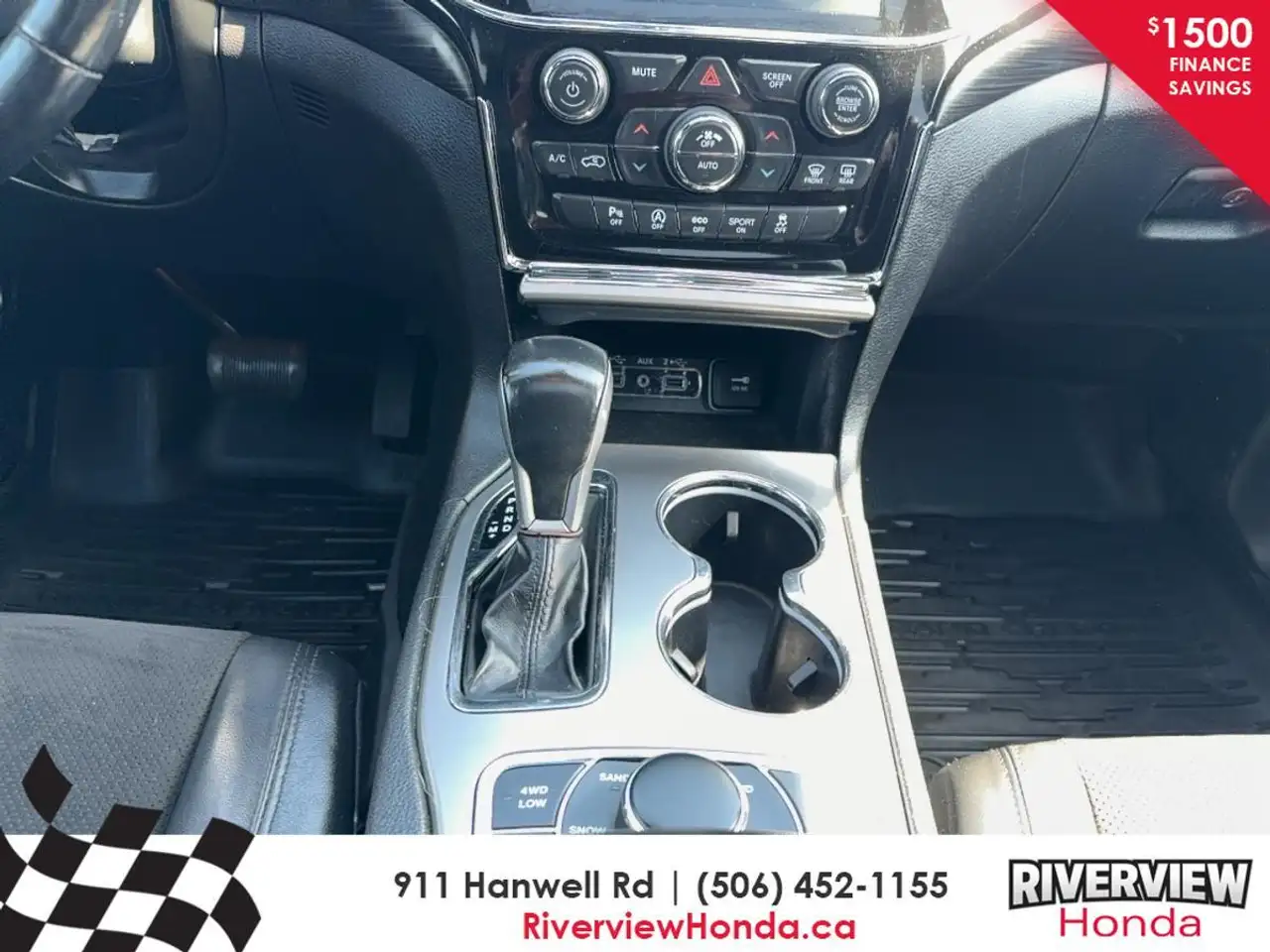 Jeep Grand Cherokee photo Jeep Grand Cherokee