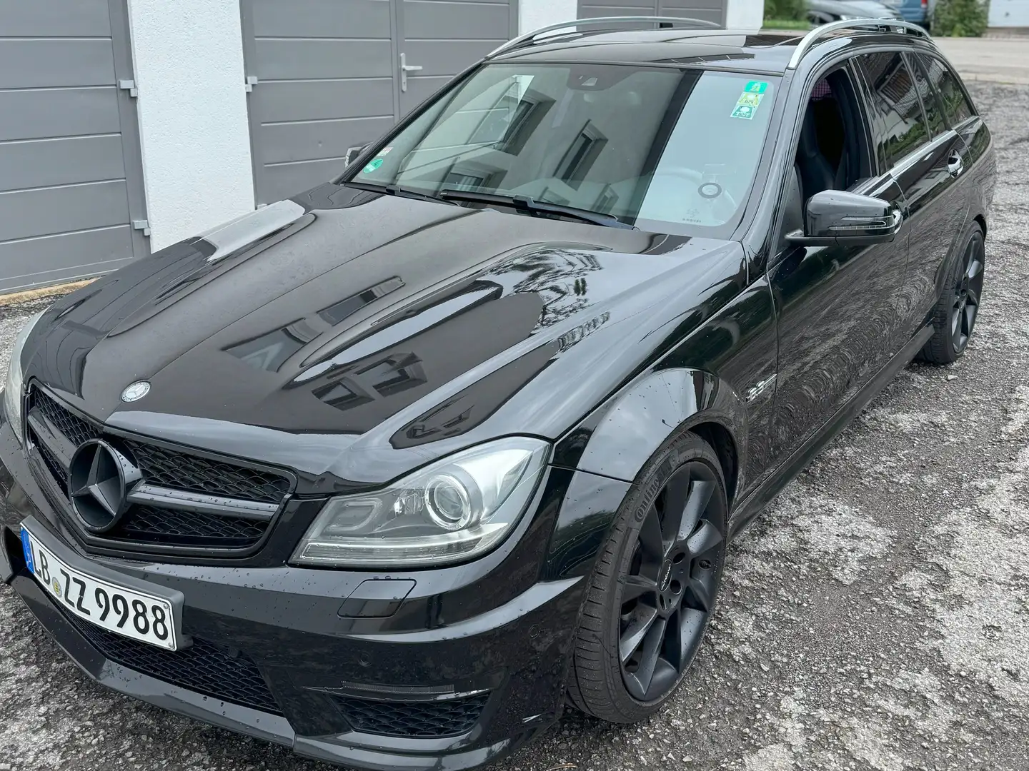 Mercedes-Benz C 63 AMG SPEEDSHIFT MCT Performance Package Schwarz - 1