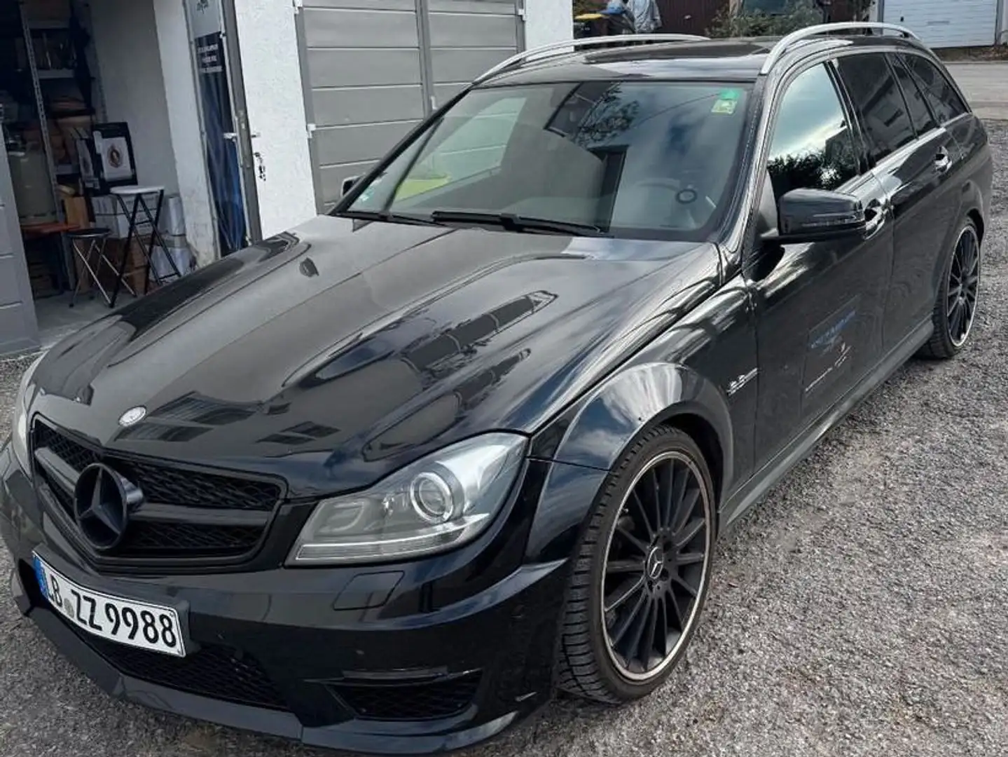 Mercedes-Benz C 63 AMG SPEEDSHIFT MCT Performance Package Schwarz - 1