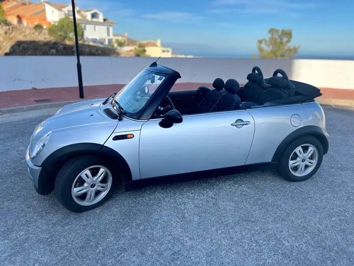 MINI Cabrio 2006
