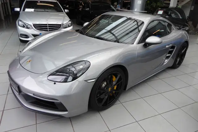 Porsche Cayman 718 GTS PDLS NP 125.000€