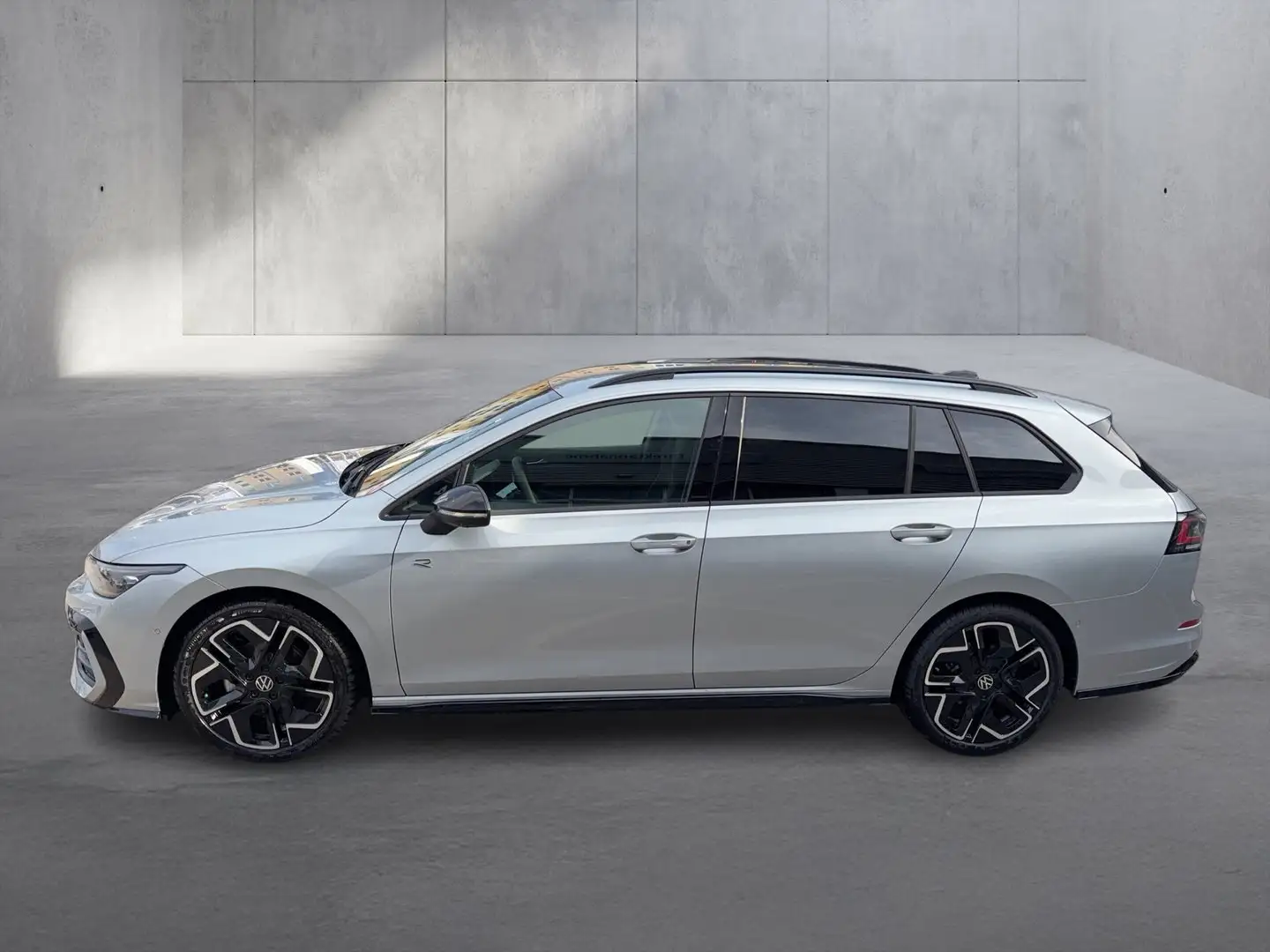Volkswagen Golf Variant Sport mHeV DSG Silber - 2