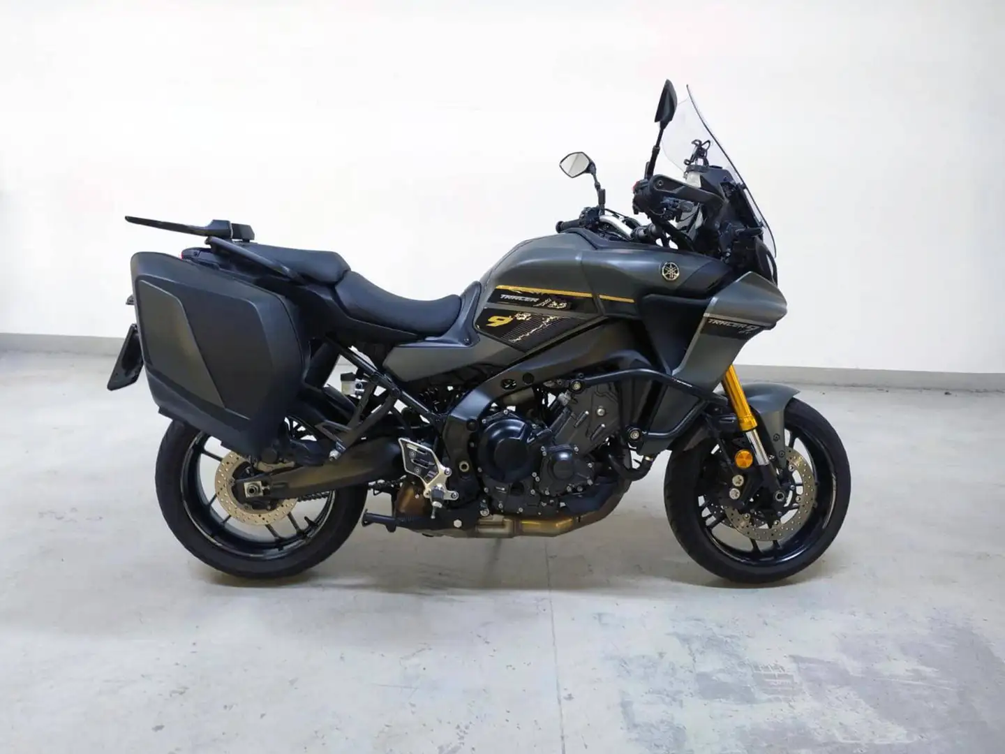 Yamaha Tracer 9 GT Grigio - 1