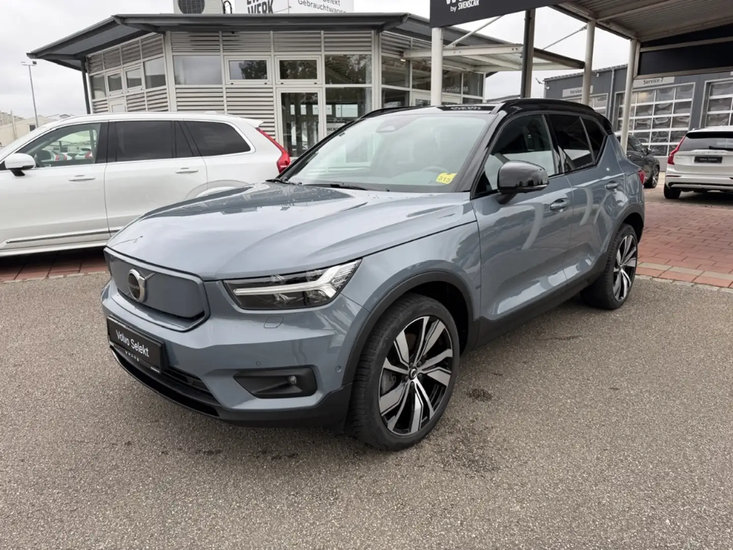 Volvo XC40 Pro Recharge Pure Electric Digitales Cockpit Memor Grigio - 2