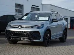 Volkswagen Tiguan 2.0 TDI DSG R Line "Black Style" / AHZV