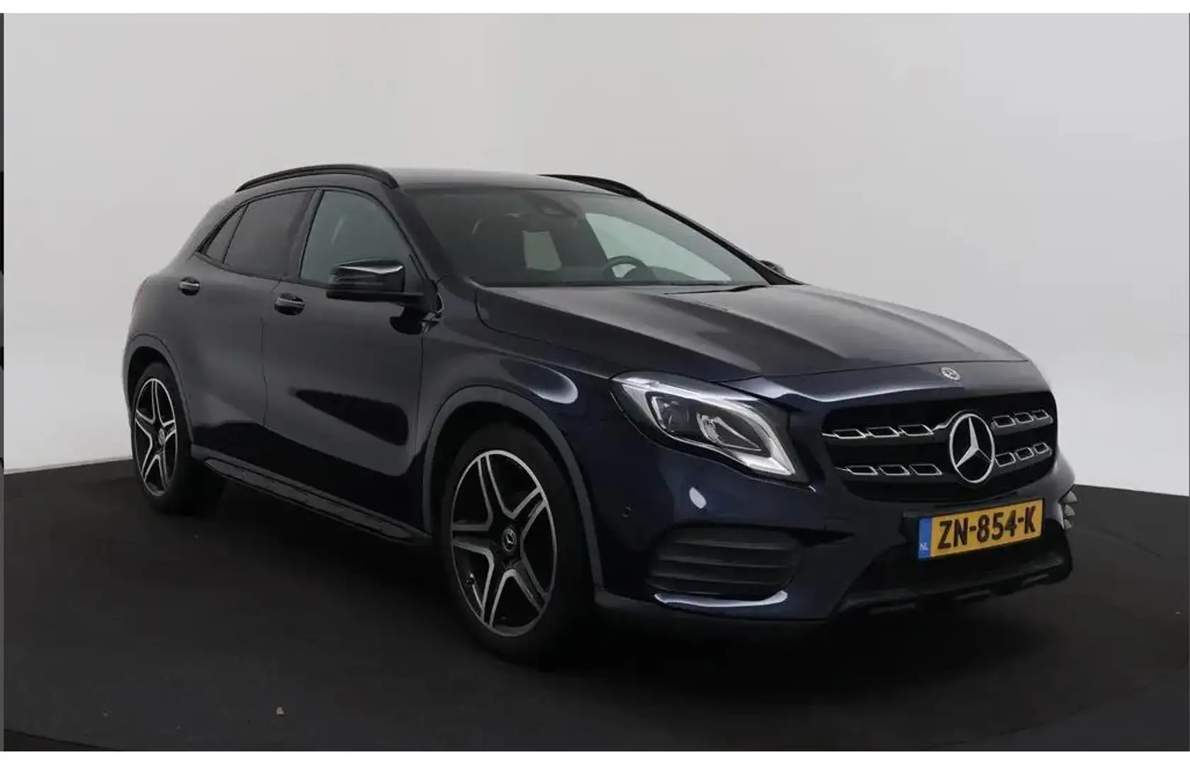 Mercedes-Benz GLA 180 Business Solution AMG Night Upgrade I Camera I Key Bleu - 2