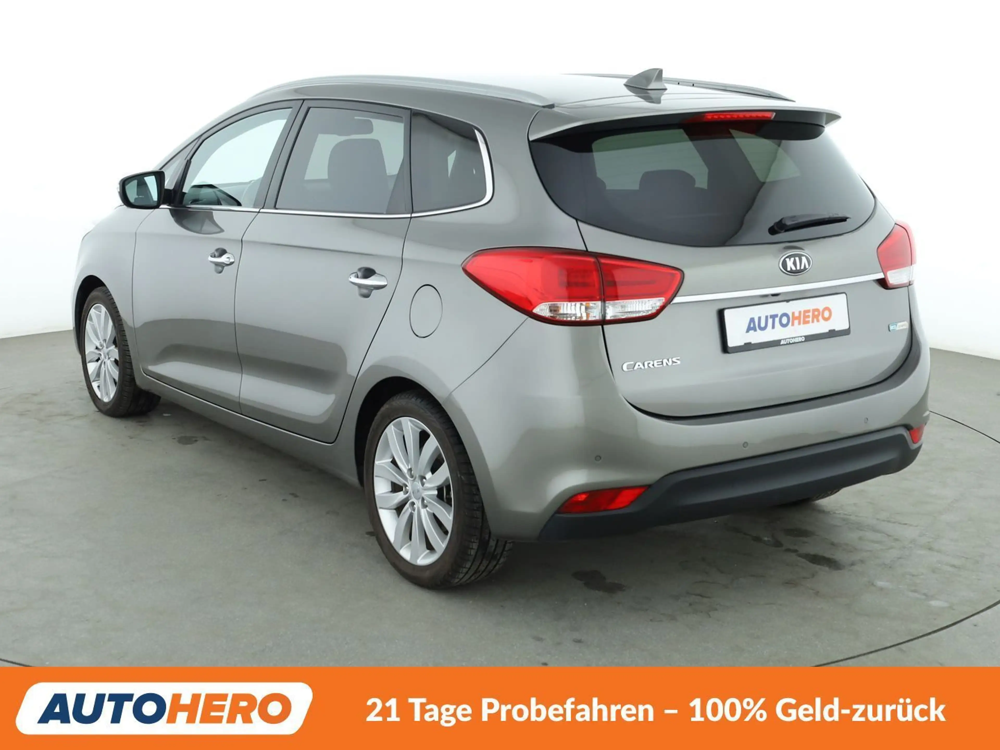 Kia Carens 1.6 GDI UEFA Euro 2016*NAVI*TEMPO*CAM*PDC* — photo 4