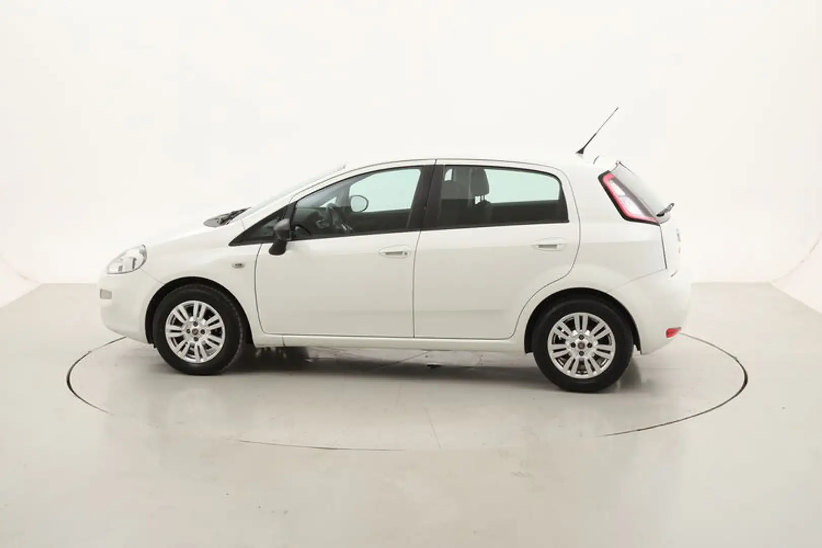 Fiat Punto Street 1.3 Diesel 75CV Bianco - 2