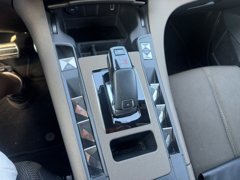 DS Automobiles DS 7 Crossback 1.5 BlueHDI Executive Automaat | Clima | Navi | Le — photo 6