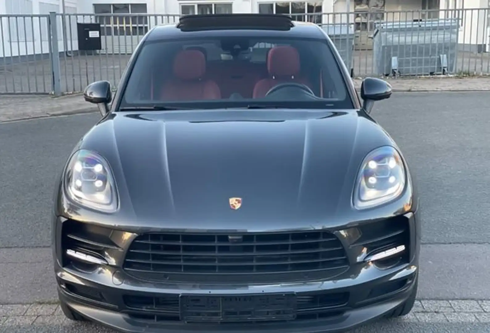 Porsche Macan Gris - 2