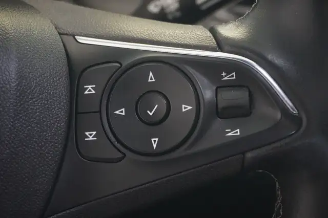 Opel Insignia view 13
