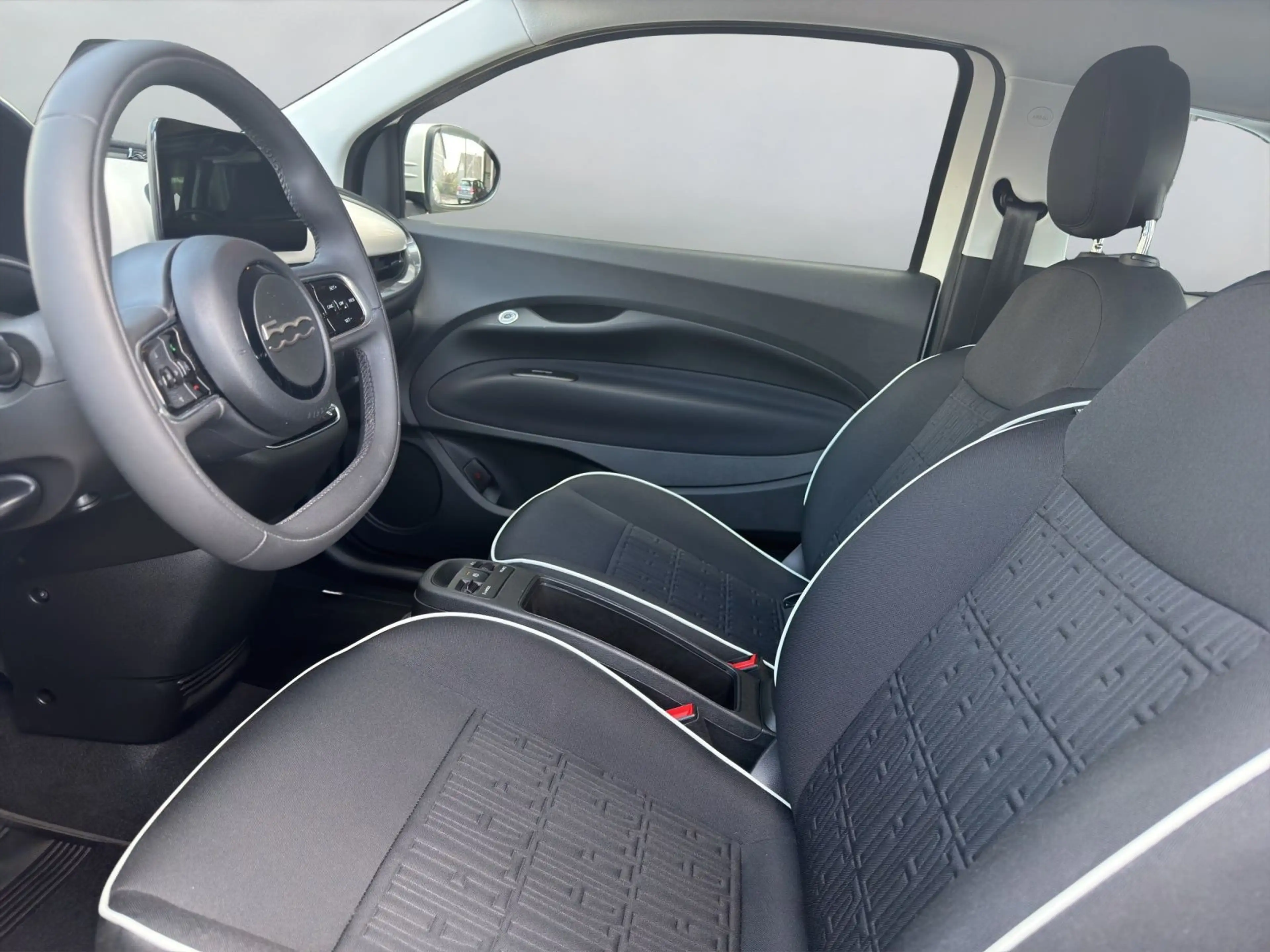 Fiat 500 Neuer 500 MY23 Neuer 500 — photo 10