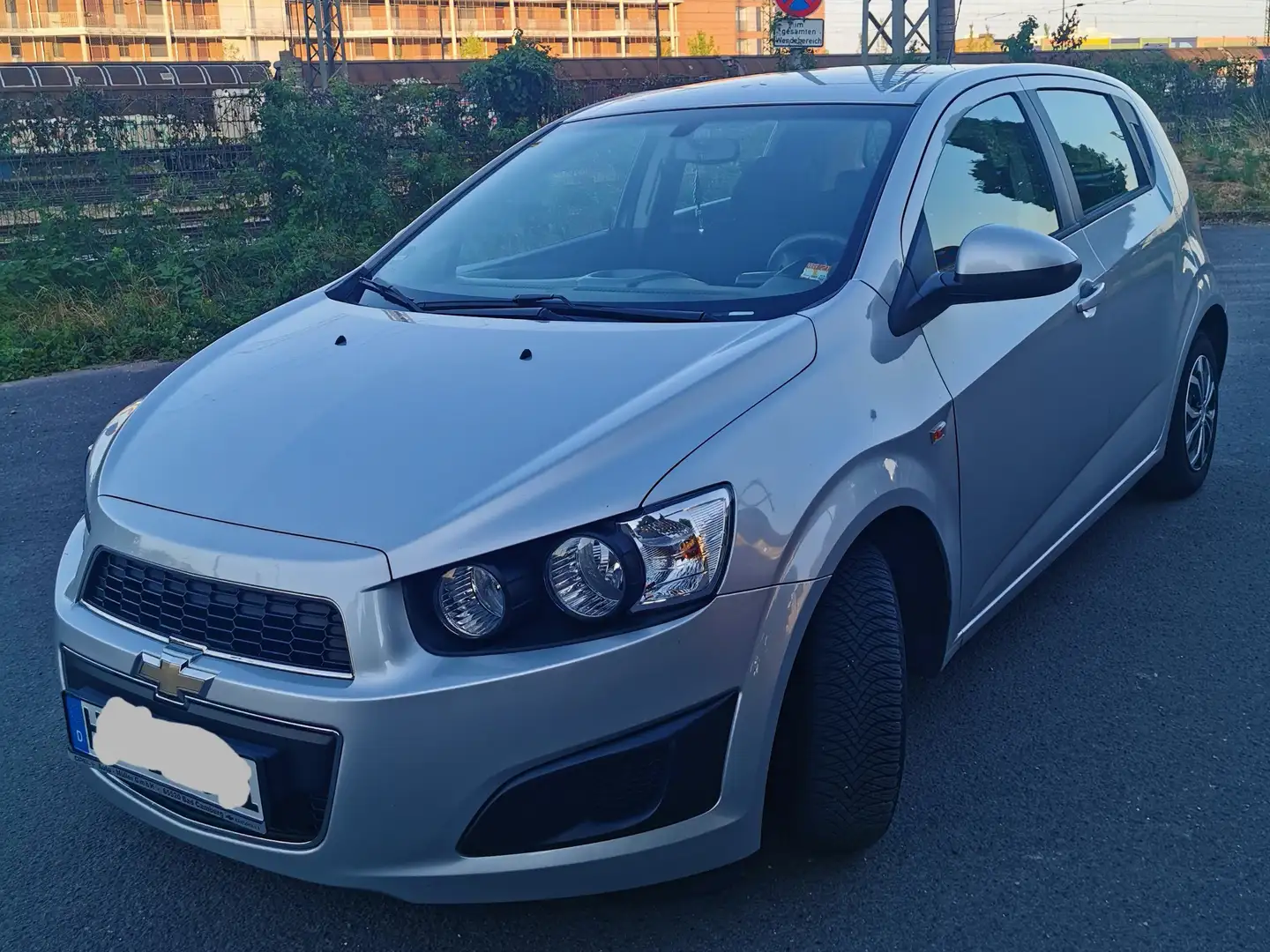 Chevrolet Aveo Aveo 1.4 Automatik LT+ Srebrny - 2