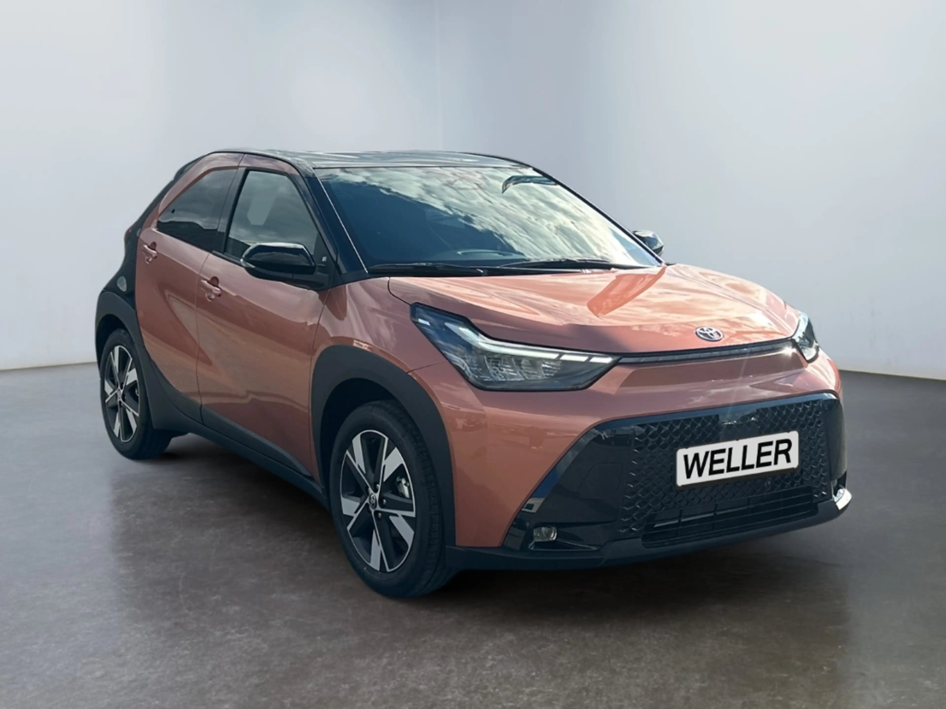 Toyota Aygo X Hybrid *Sitzheizung *Led *CarPlay *Acc — photo 3