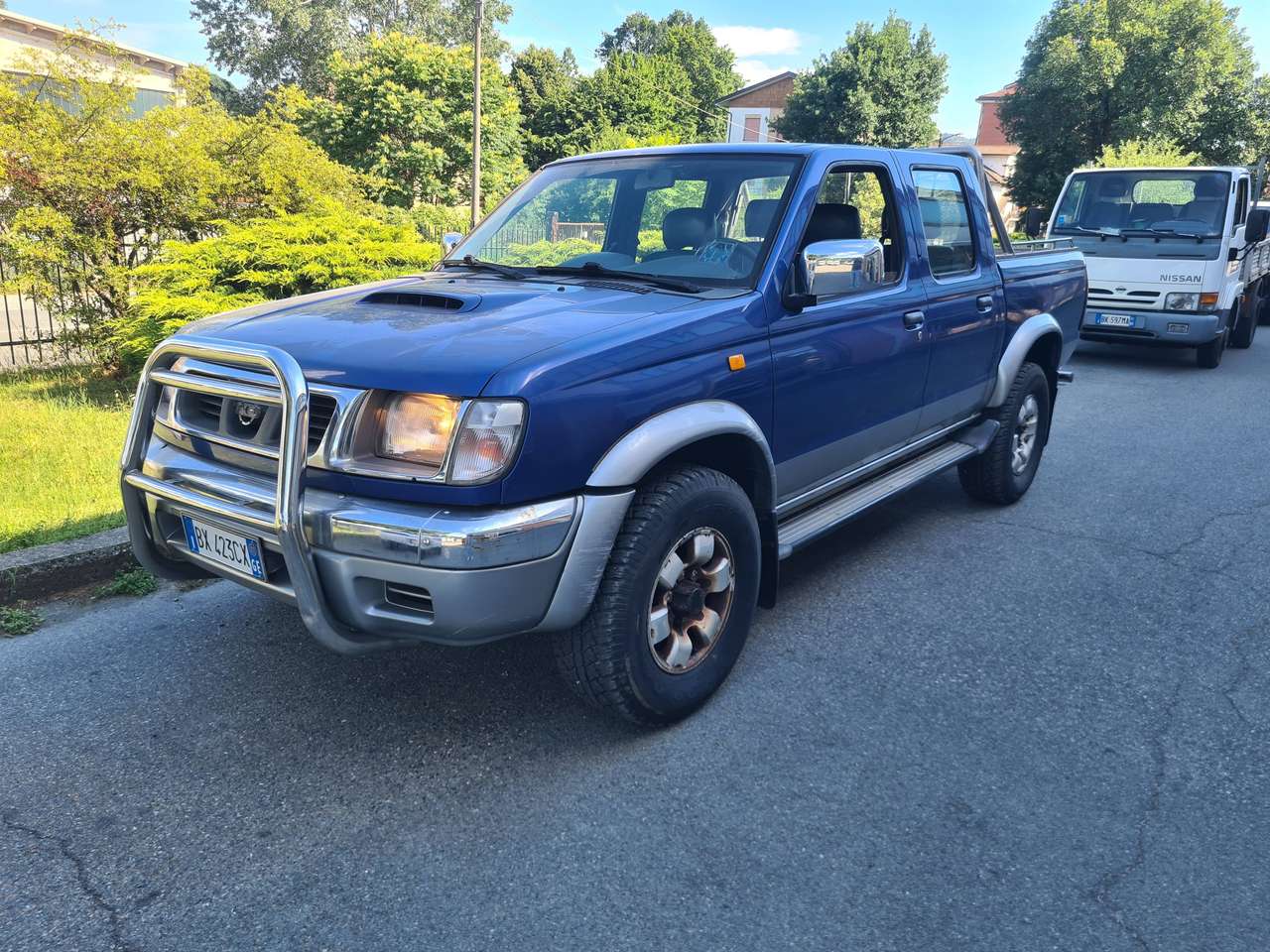 Nissan Navara pick up 2.5td 104cv double cab