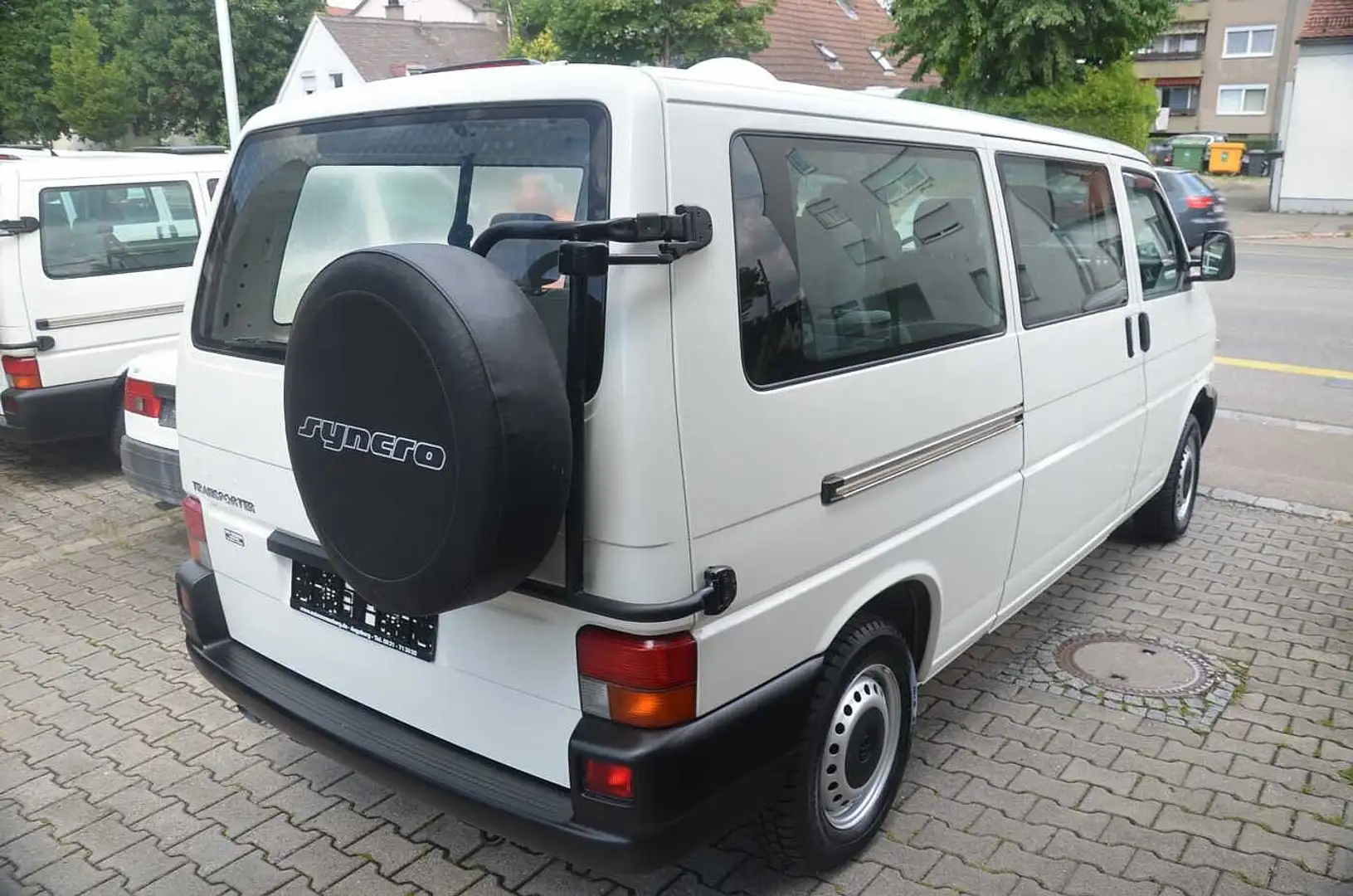 Volkswagen T4 Bus Syncro 2,5Benziner, langer Radstand Weiß - 2