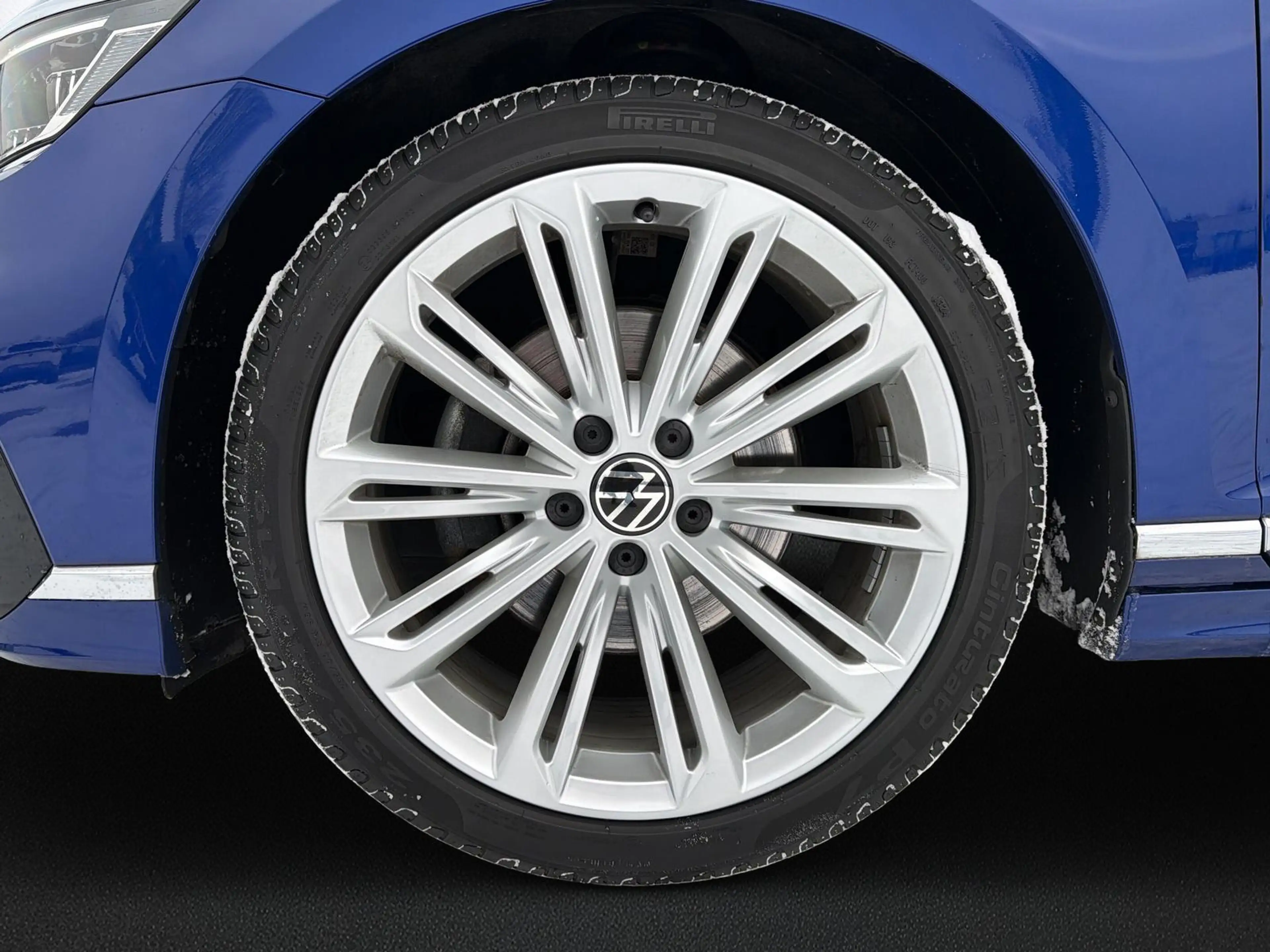 Volkswagen Passat Variant 3x R-Line*Pano*360*Elegance*Matrix — photo 10