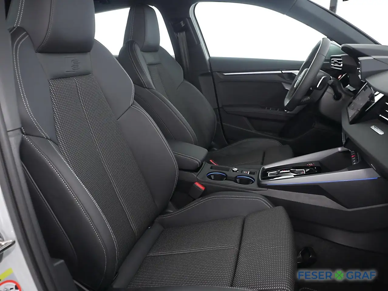 Audi S3 Sportback 2.0 TFSI quattro V-Cockpit/Navi/18" 4