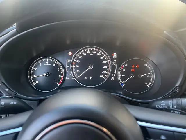 Mazda CX-30 view 11