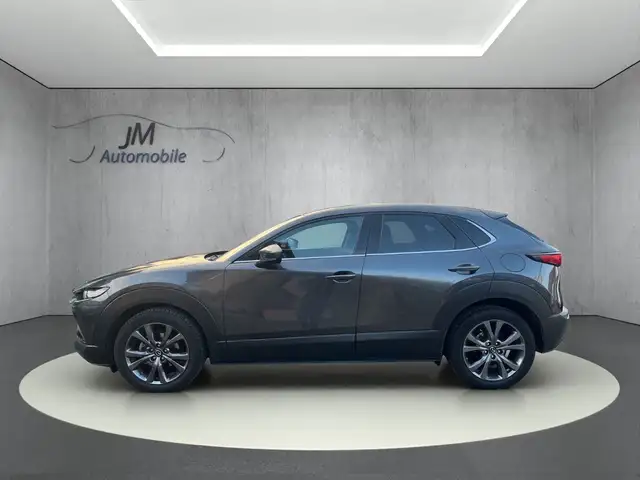 Mazda CX-30 view 2
