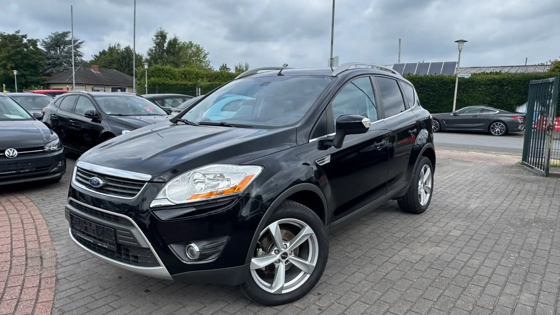 Ford Kuga Titanium 2.0 TDCi |KLIMA|TÜV/AU|AHK|SHZ Negro - 2