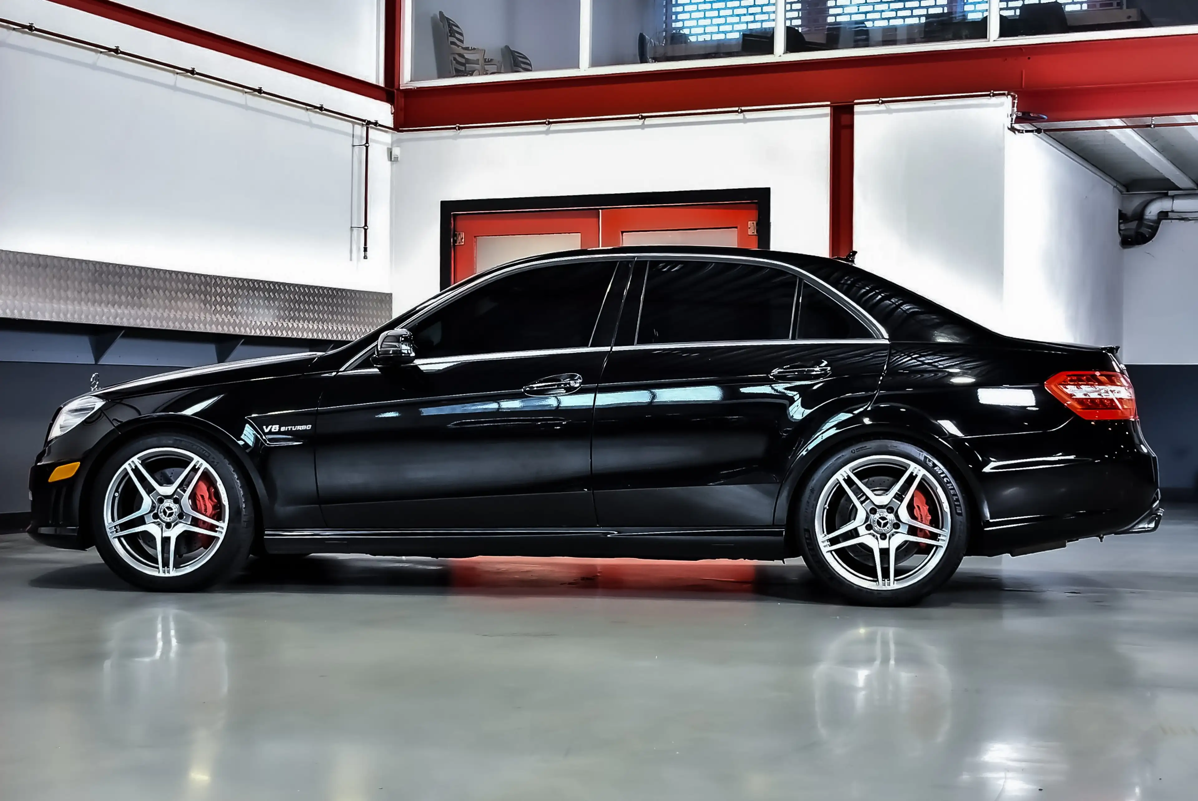 Mercedes-Benz E 63 AMG E63 AMG V8 518PK — photo 14