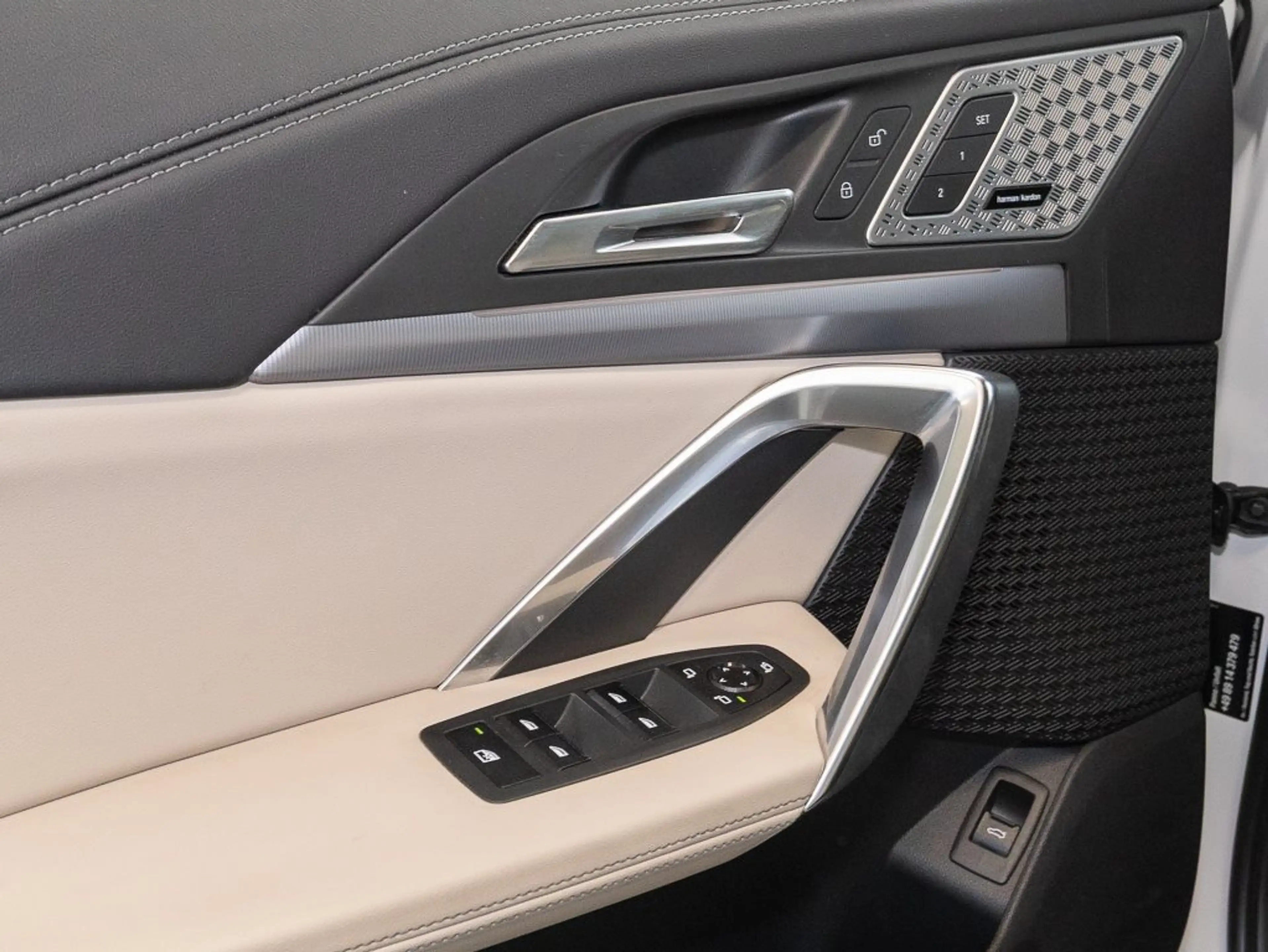 BMW iX1 xDrive30 M Sport HUD PANO ACC AHK RFK NAVI — photo 6