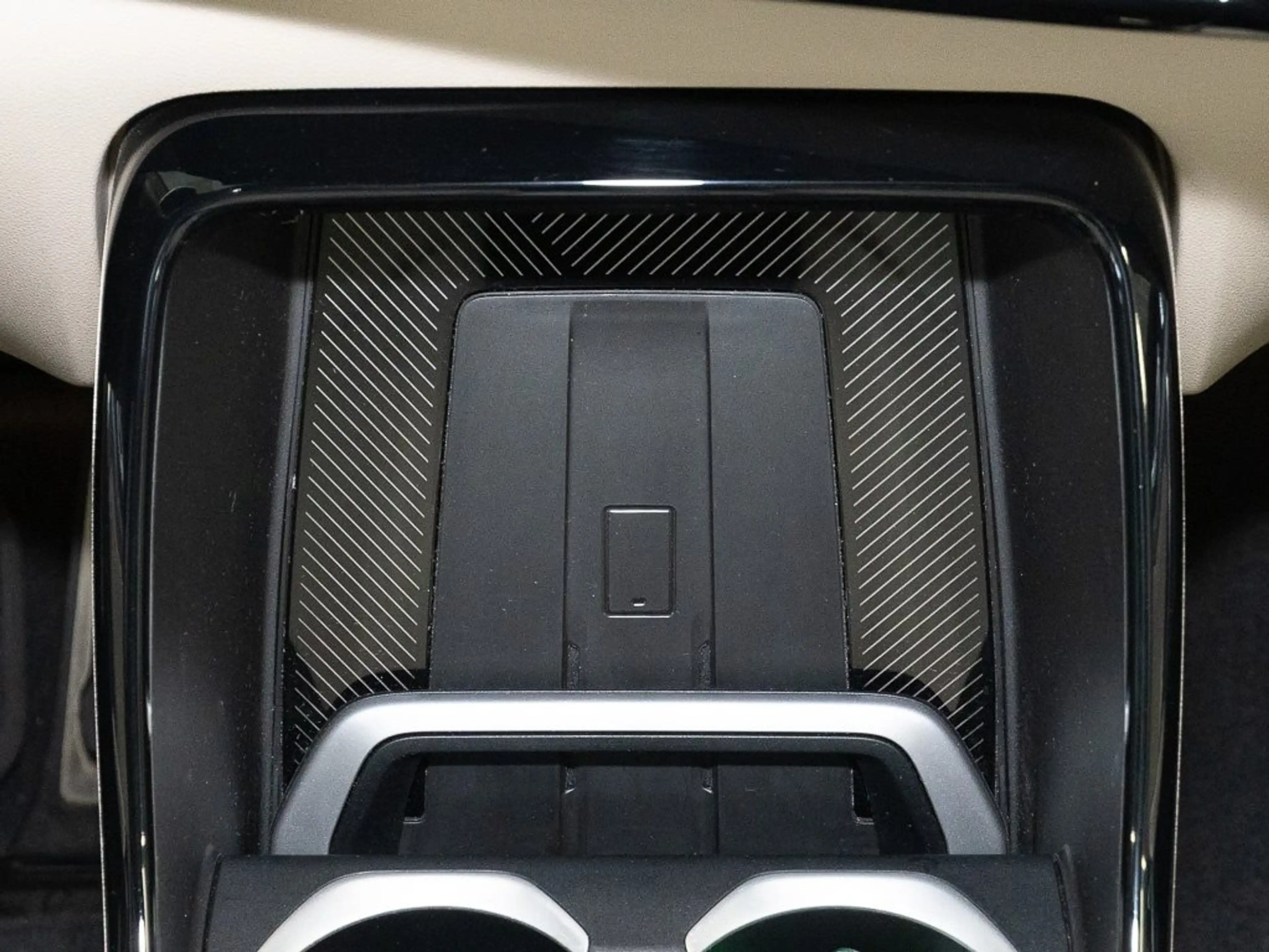 BMW iX1 xDrive30 M Sport HUD PANO ACC AHK RFK NAVI — photo 11