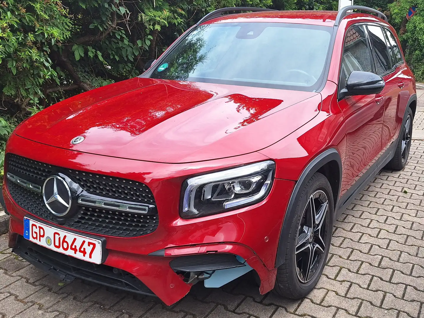 Mercedes-Benz GLB 200 7G-DCT AMG Line Kamera sitzh, Spurpacket Rouge - 2
